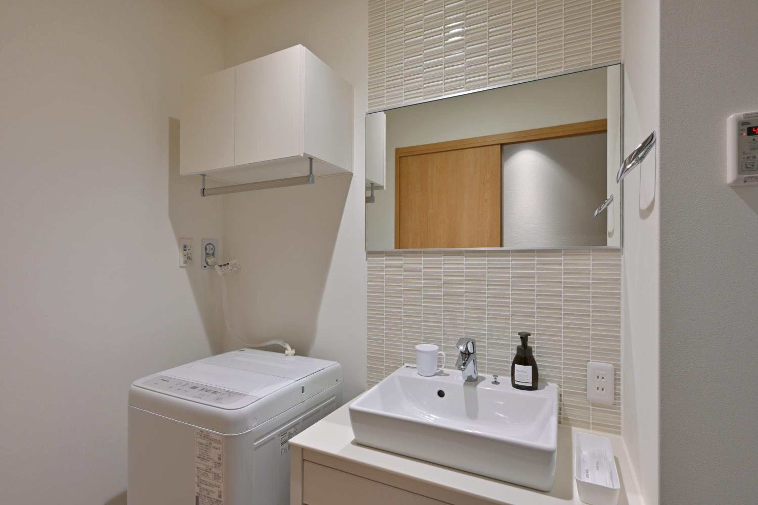 Deluxe Triple Room - Photo 17