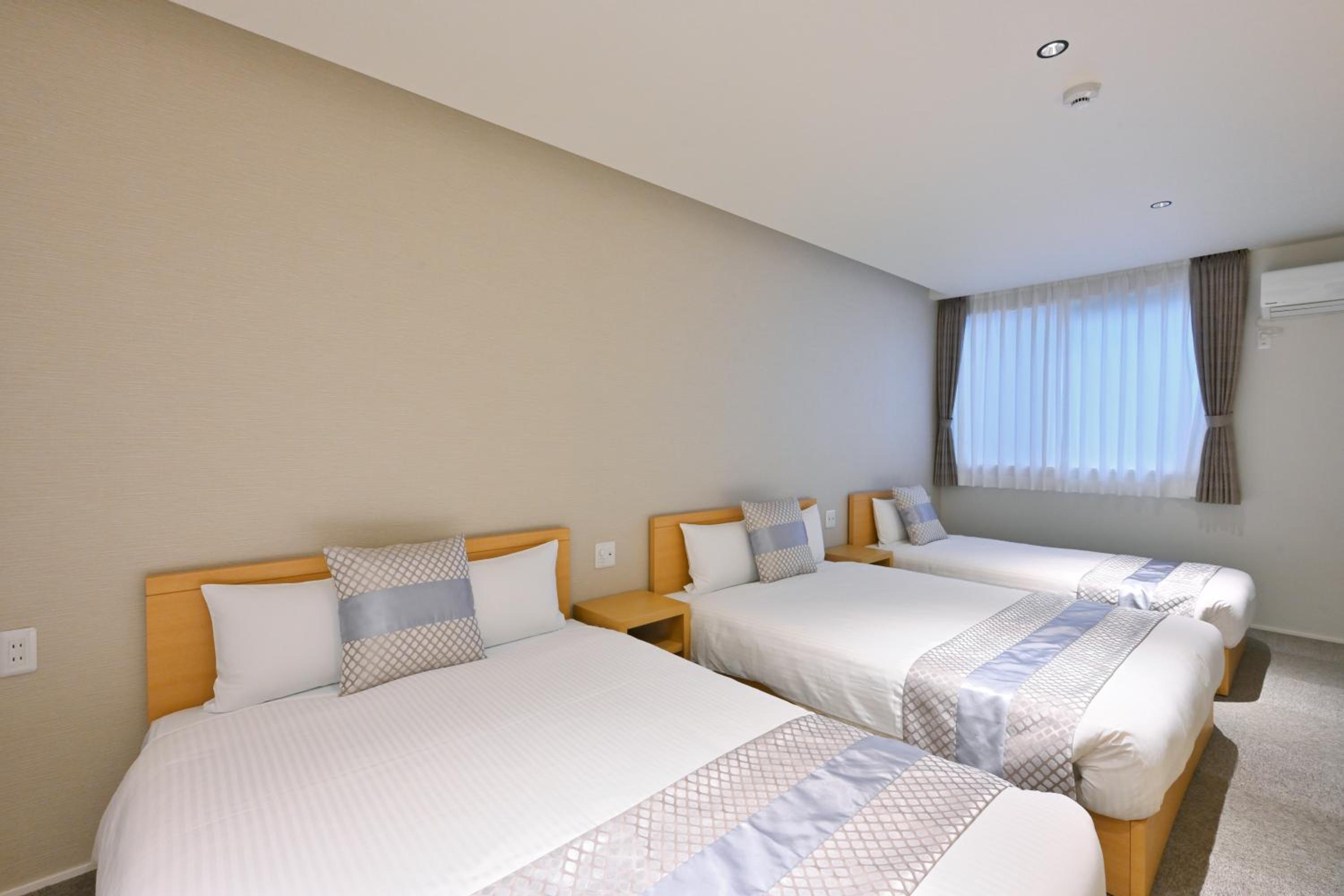 Executive Triple Room - Photo 19