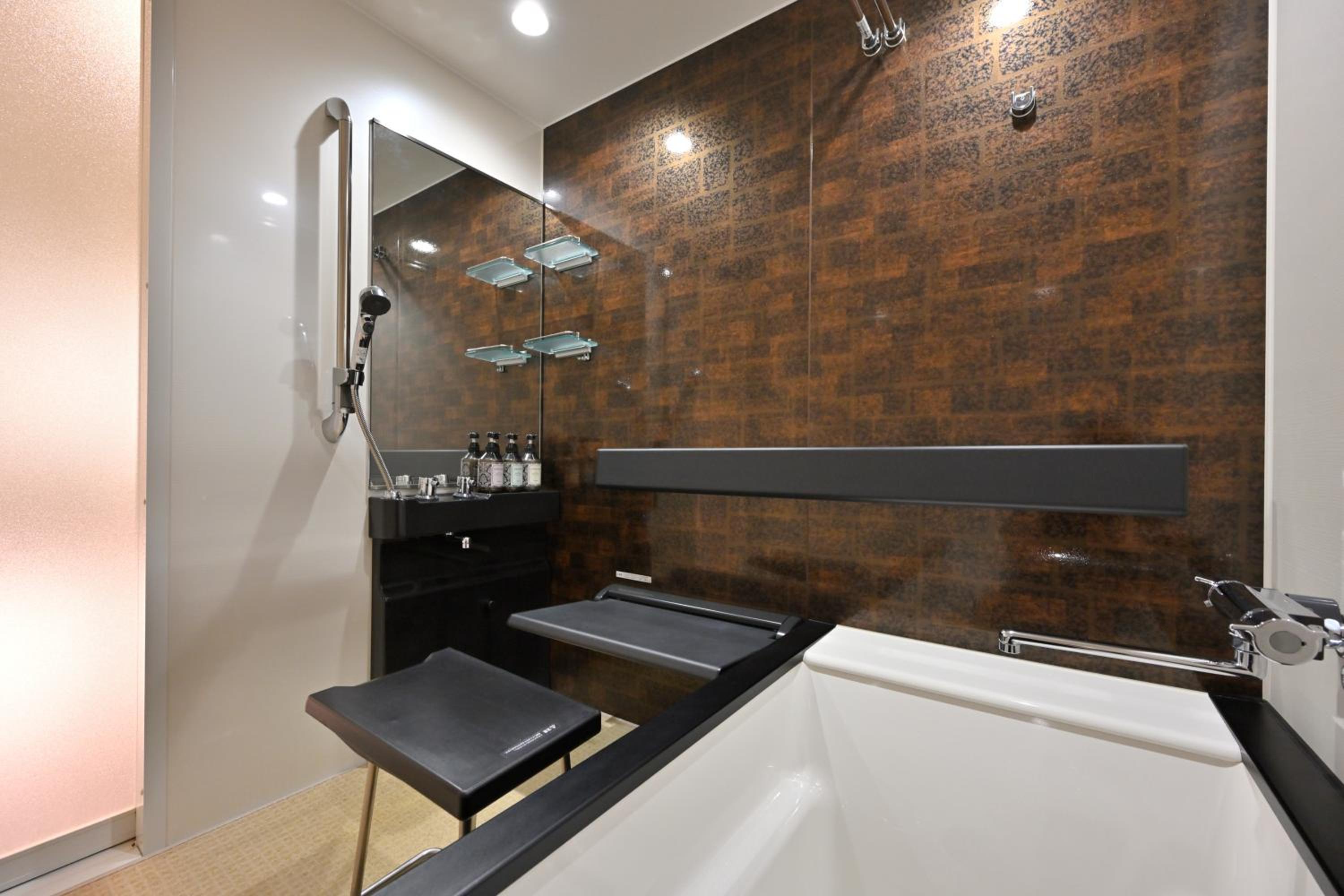 Family Suite - Photo 4