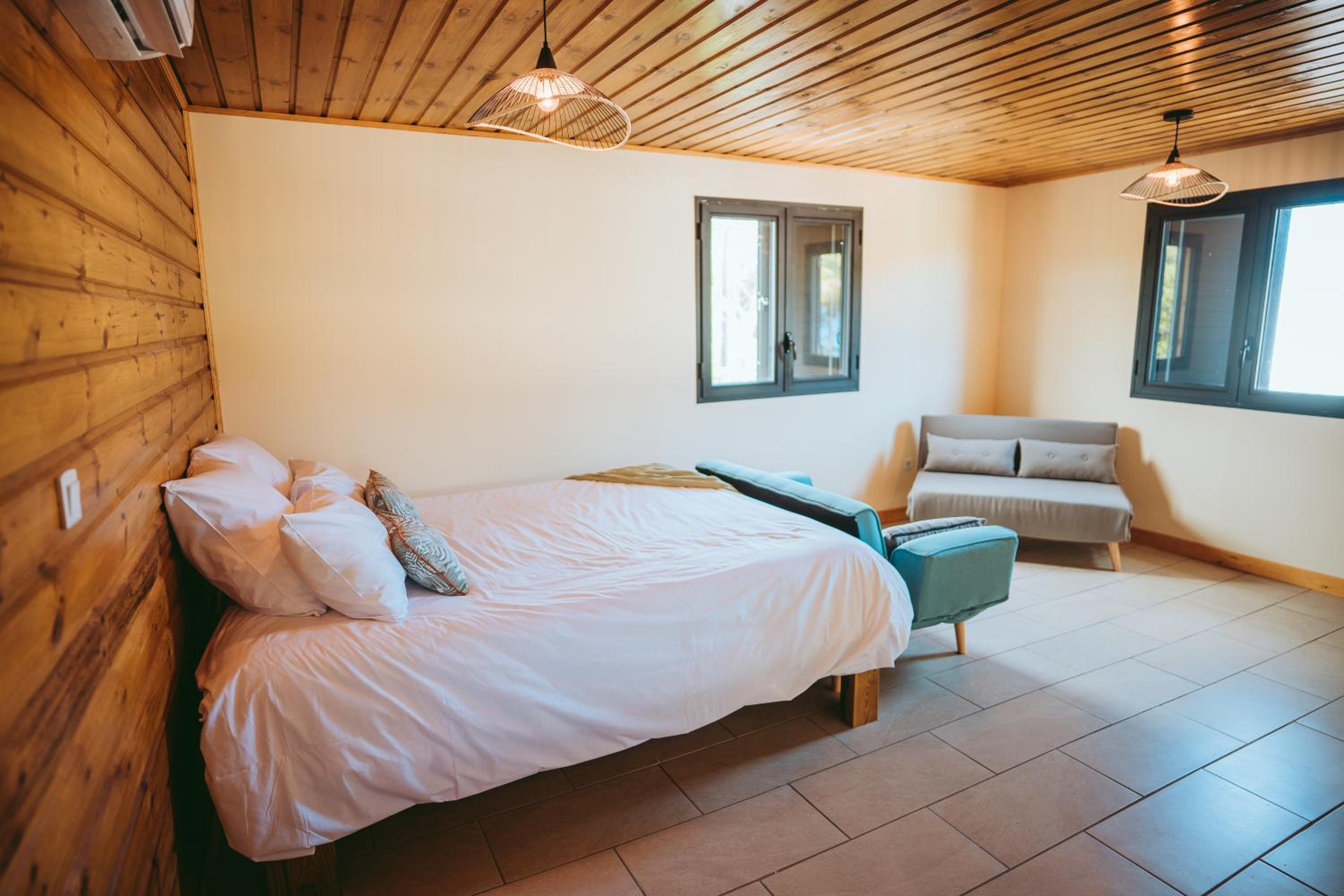 Studio with Sea View - Photo 10