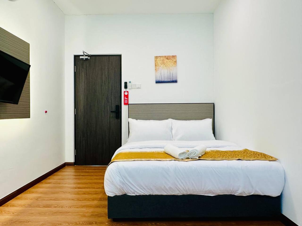 Superior Queen Room - Photo 10