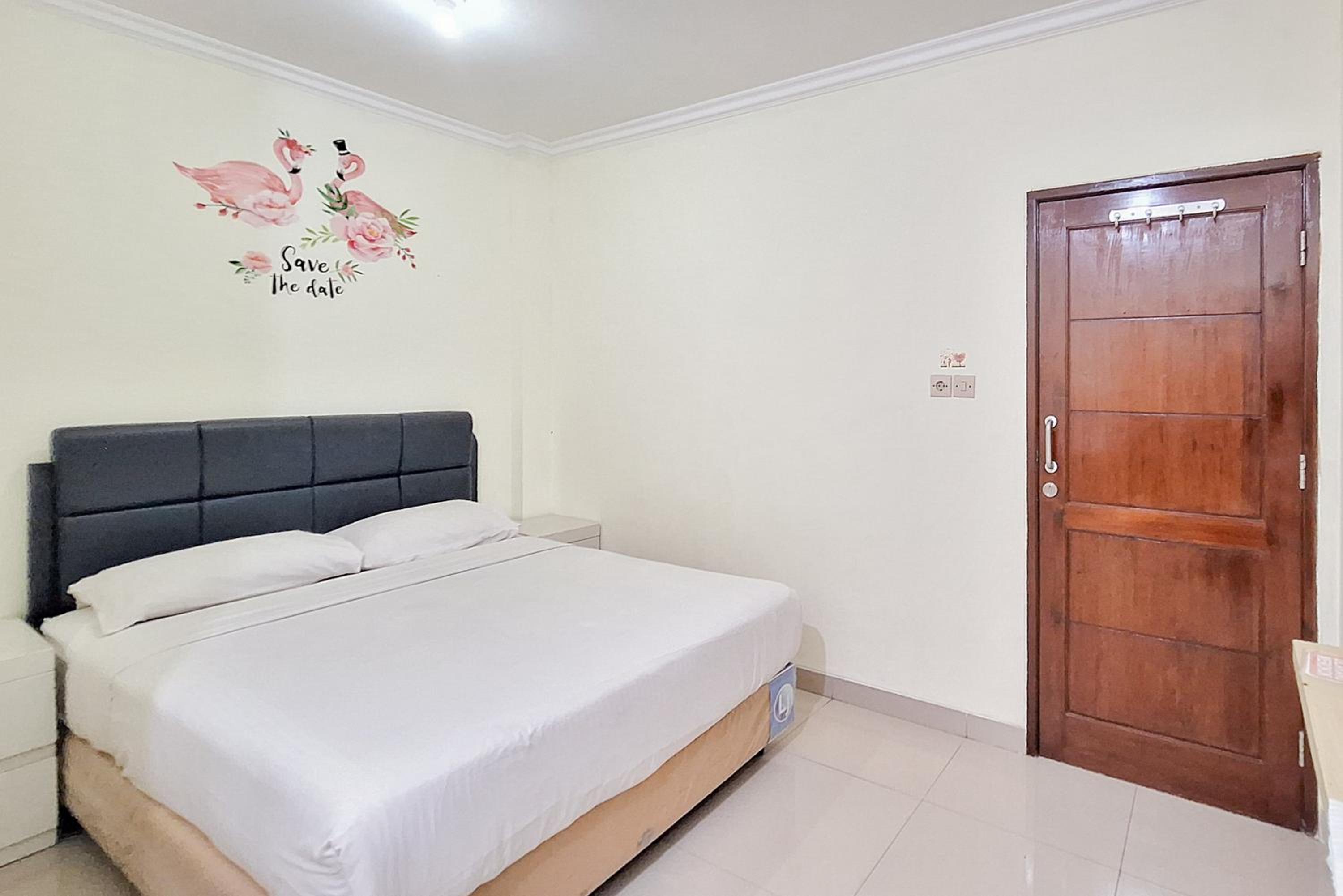 Standard Double Room - Photo 4