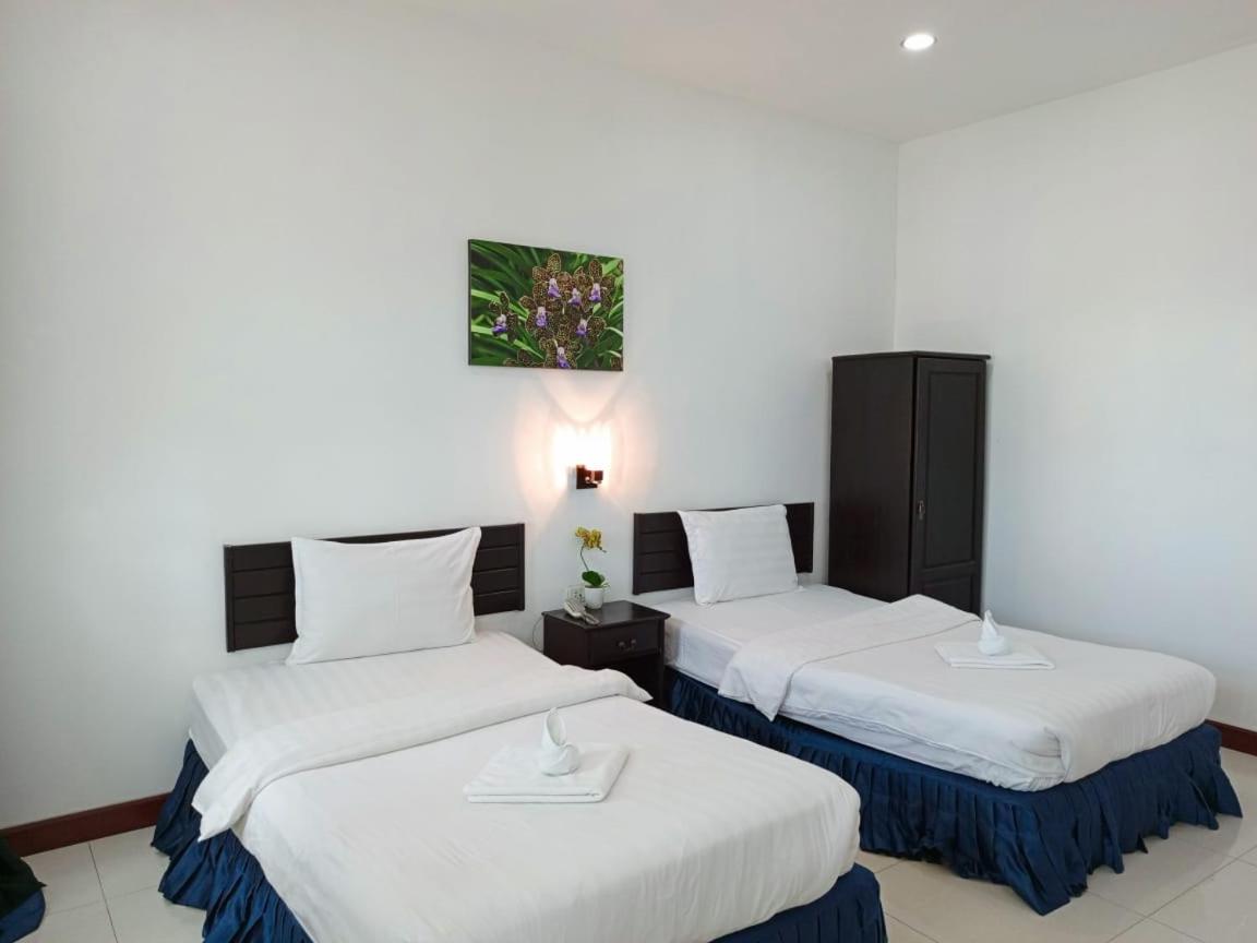 Standard Twin Room photo 3