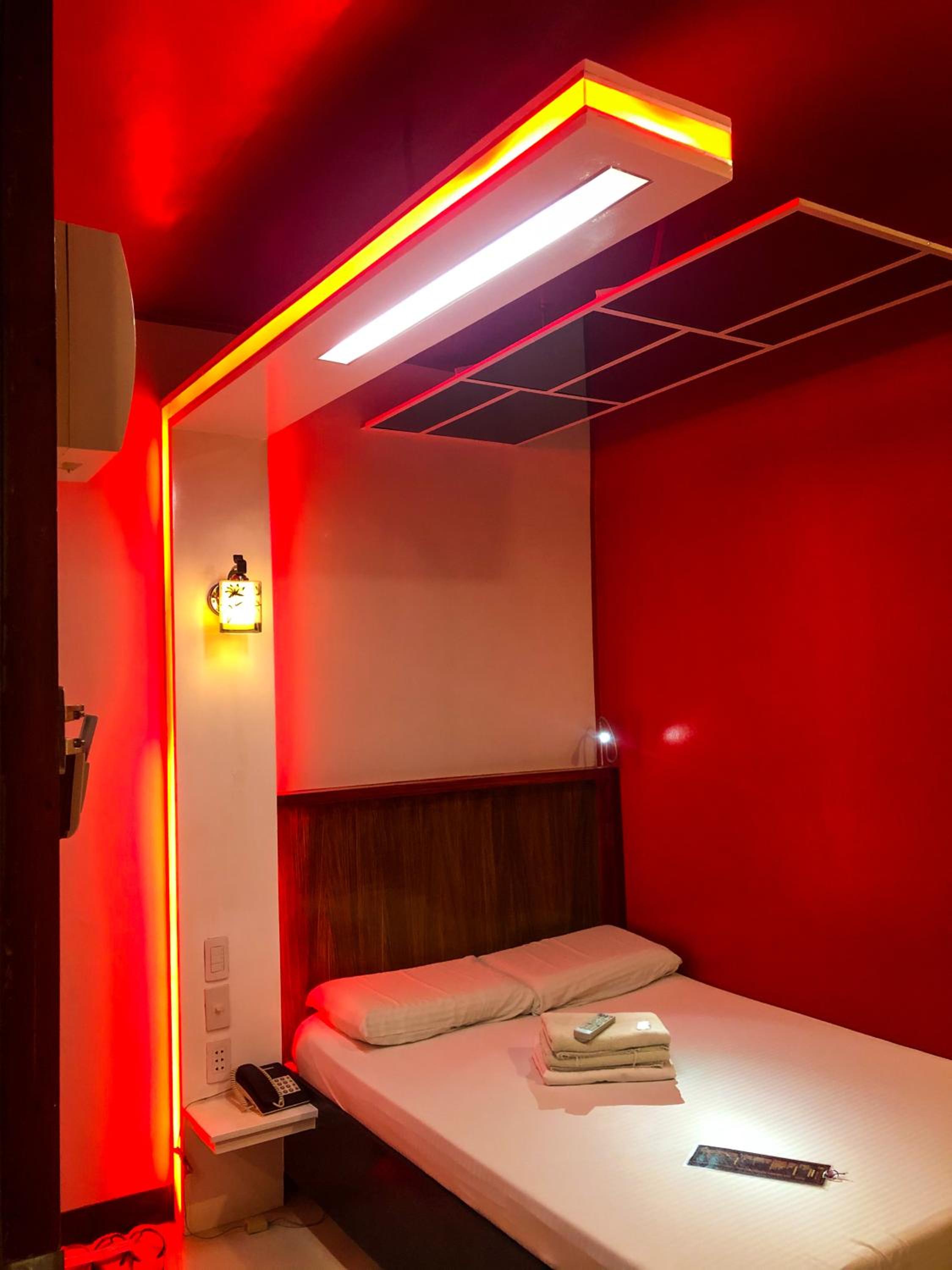 Deluxe Room - Photo 1