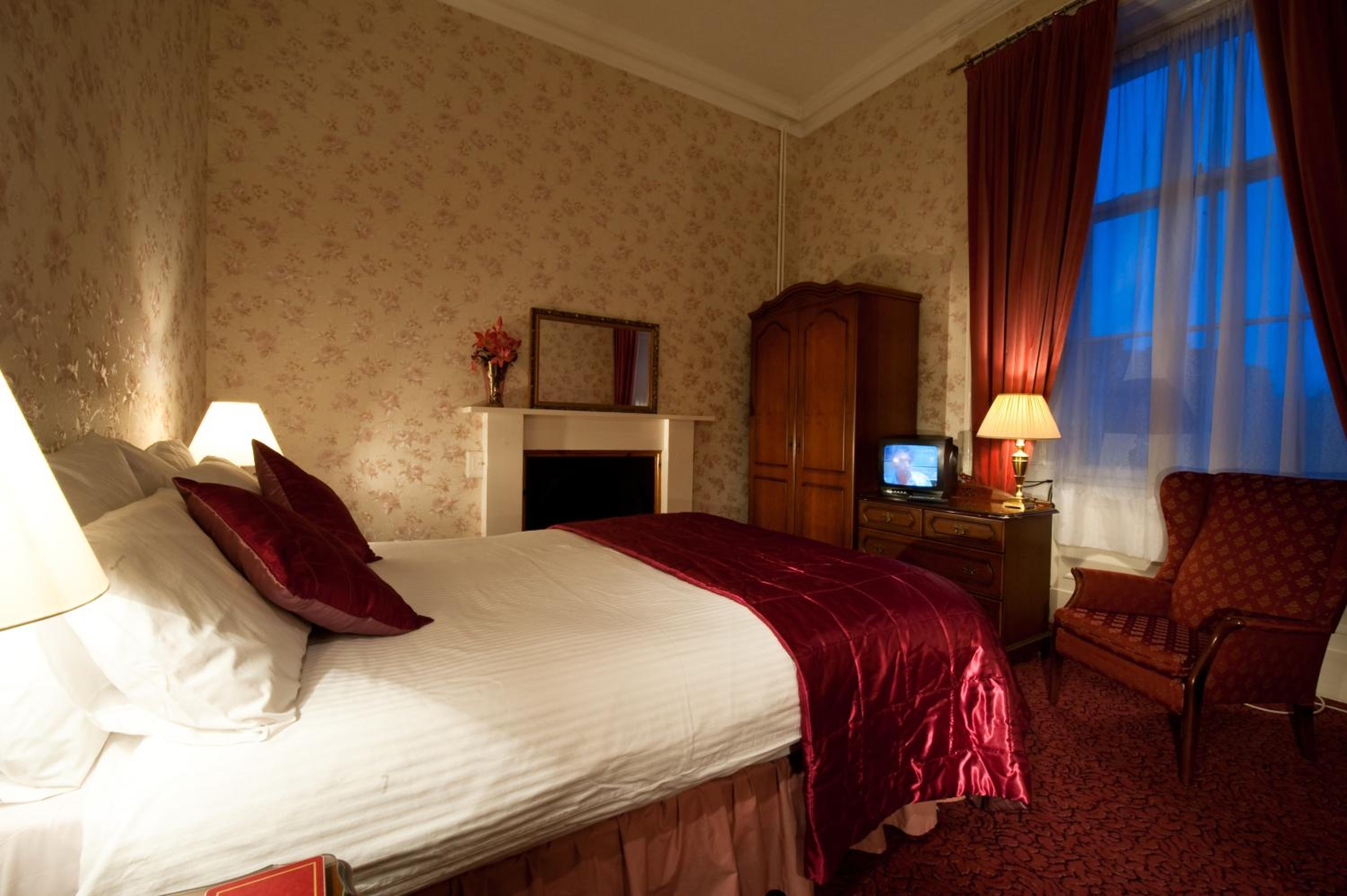 Deluxe Ensuite Double - Photo 1
