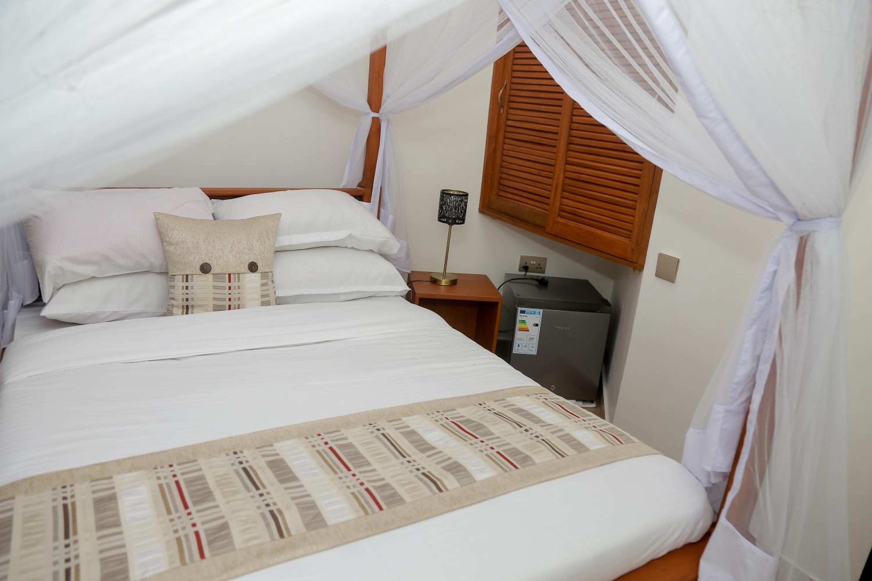 Standard Double Room photo 2