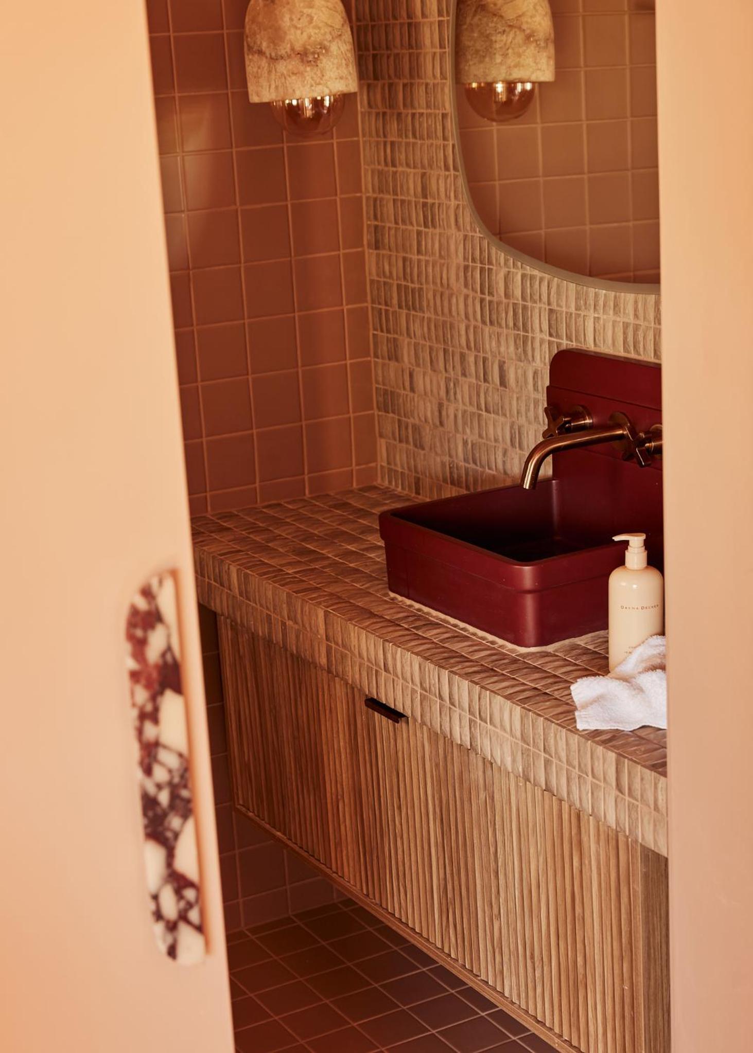 Poolside Deluxe Room photo 3