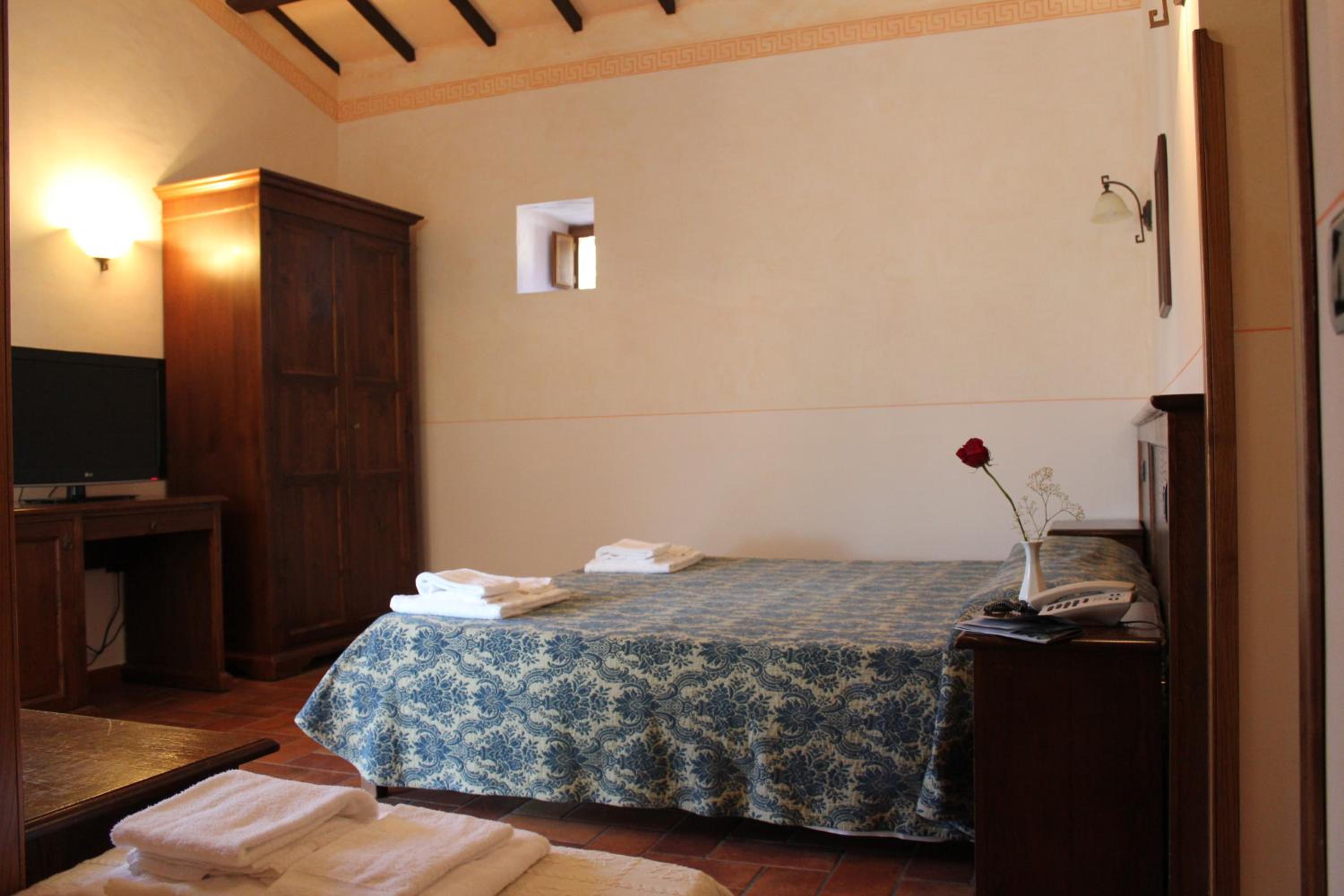 Triple Room - Photo 3