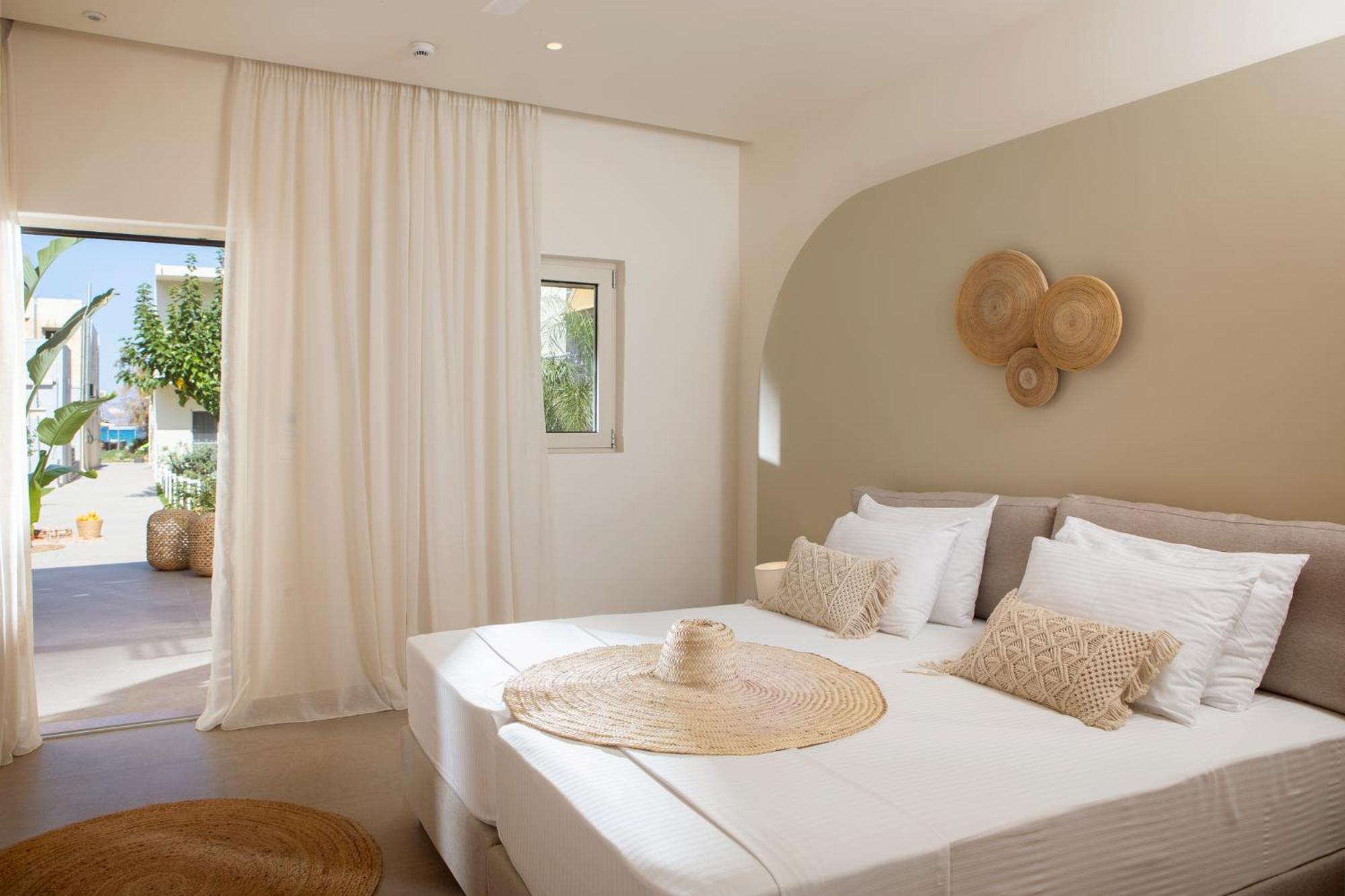 Double or Twin Room photo 2