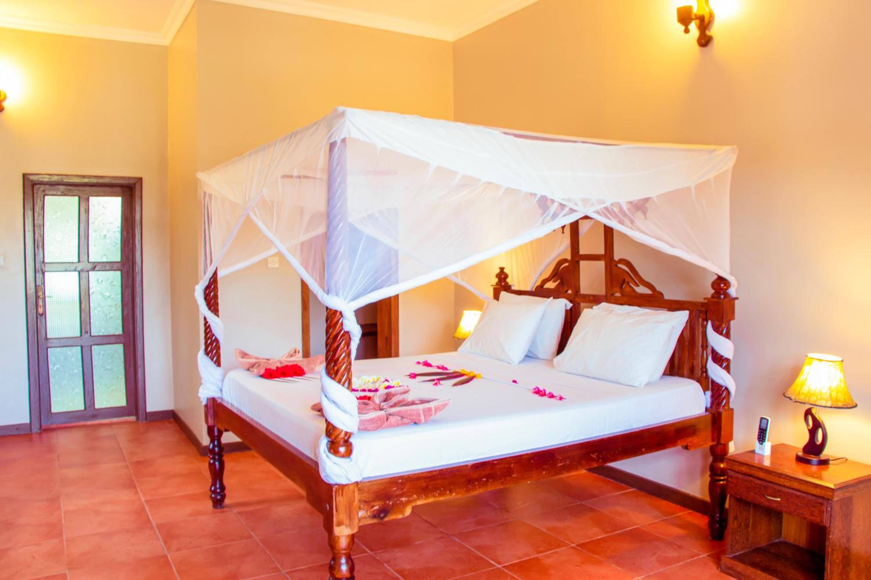 Standard Double Room - Photo 1