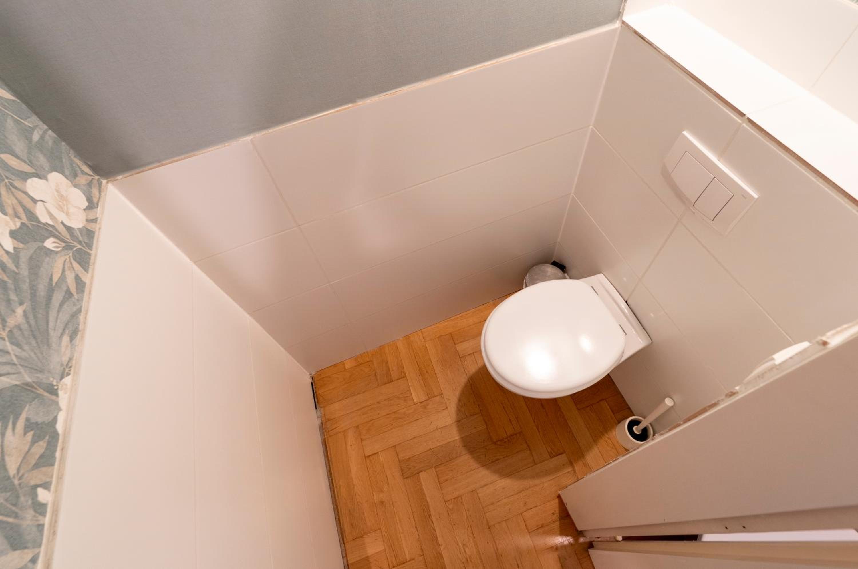 Small Double Room - Photo 6