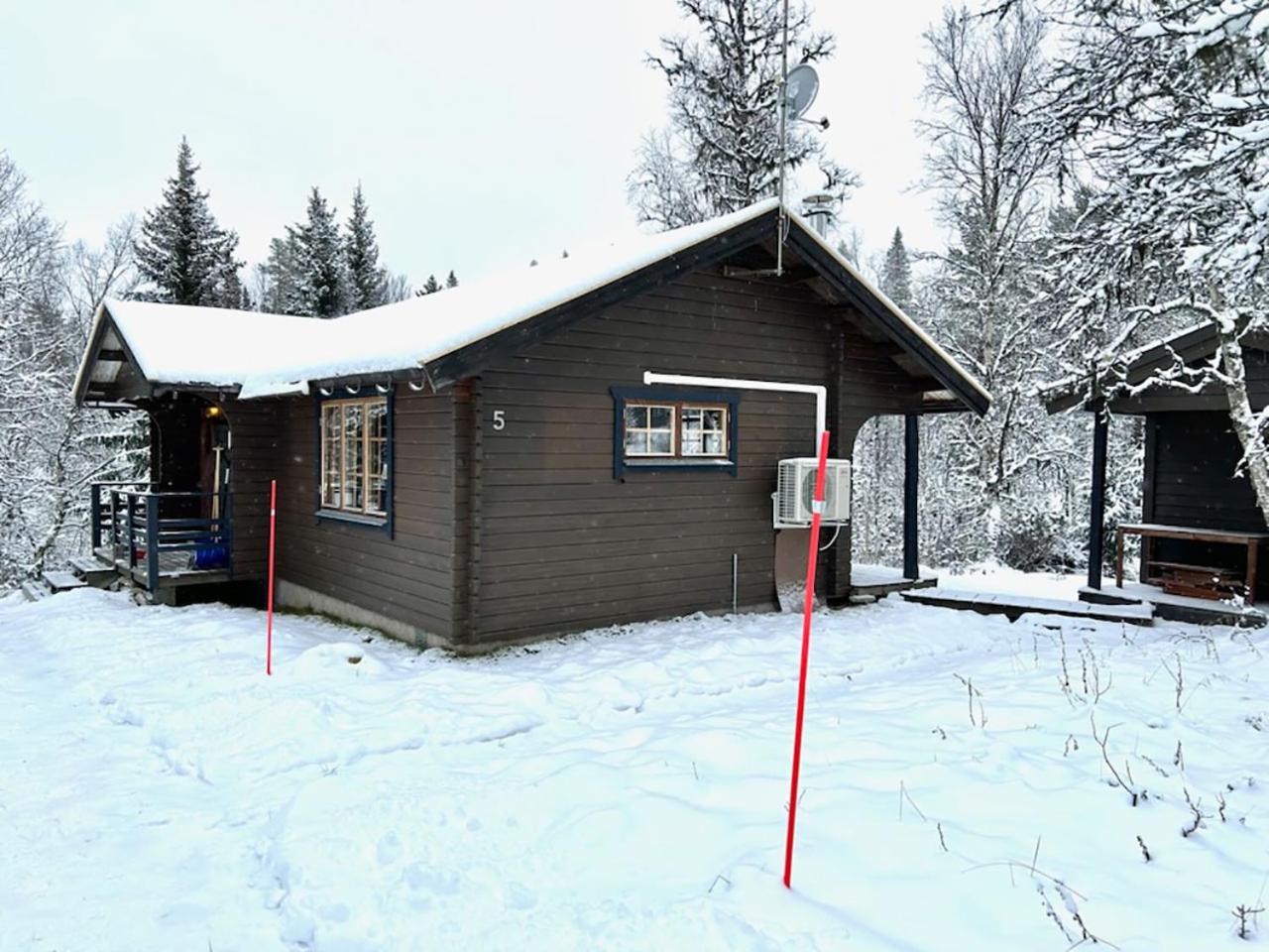 Two-Bedroom House photo 2