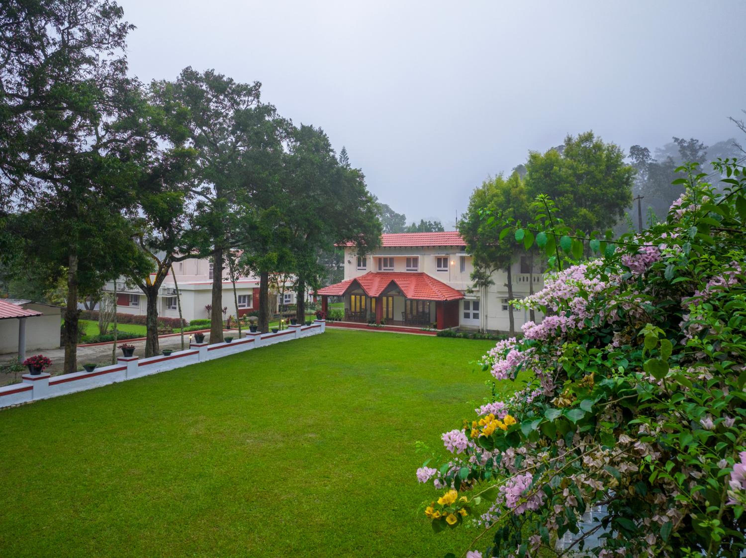 Villa photo 2