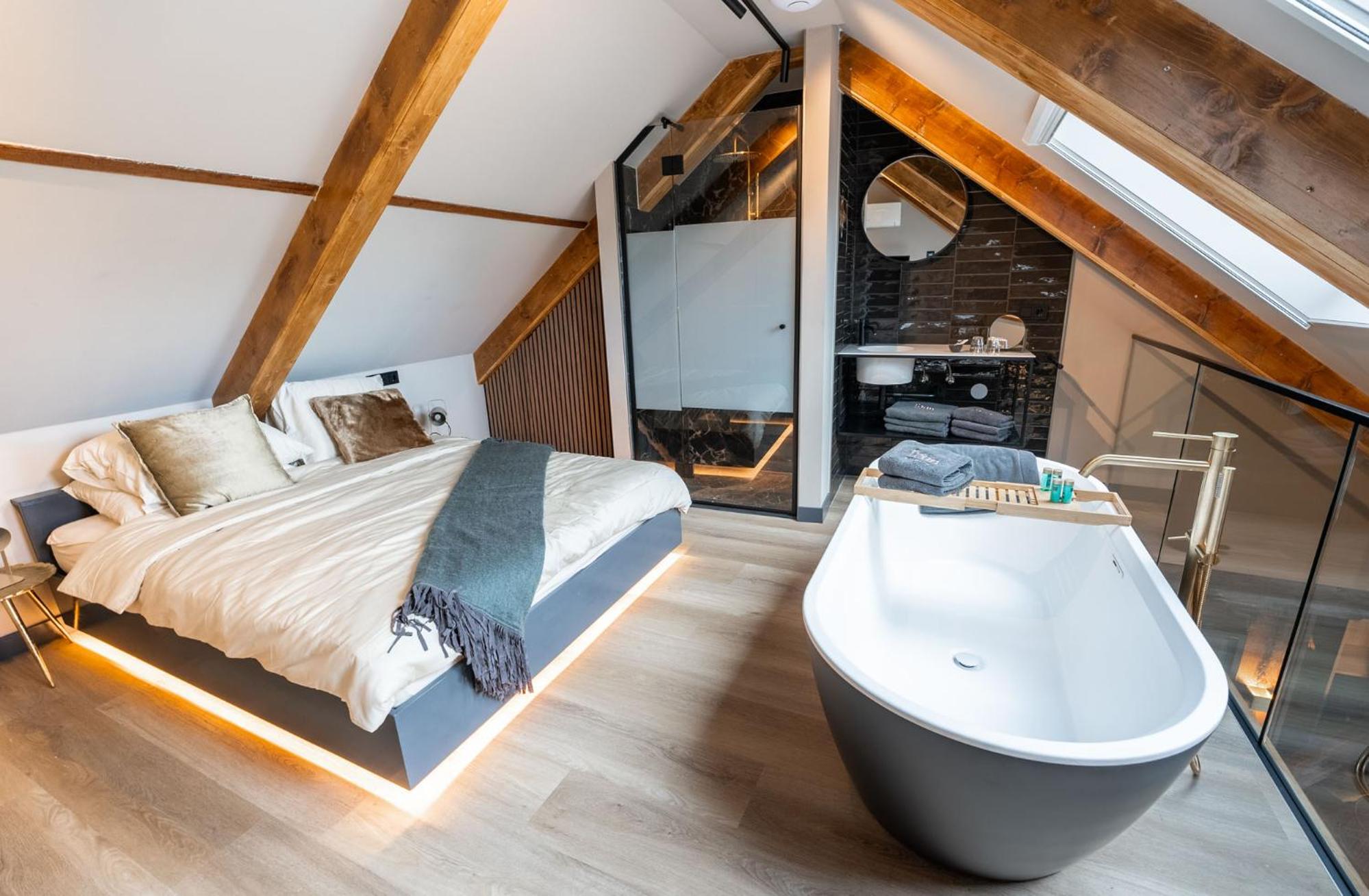 Duplex Suite