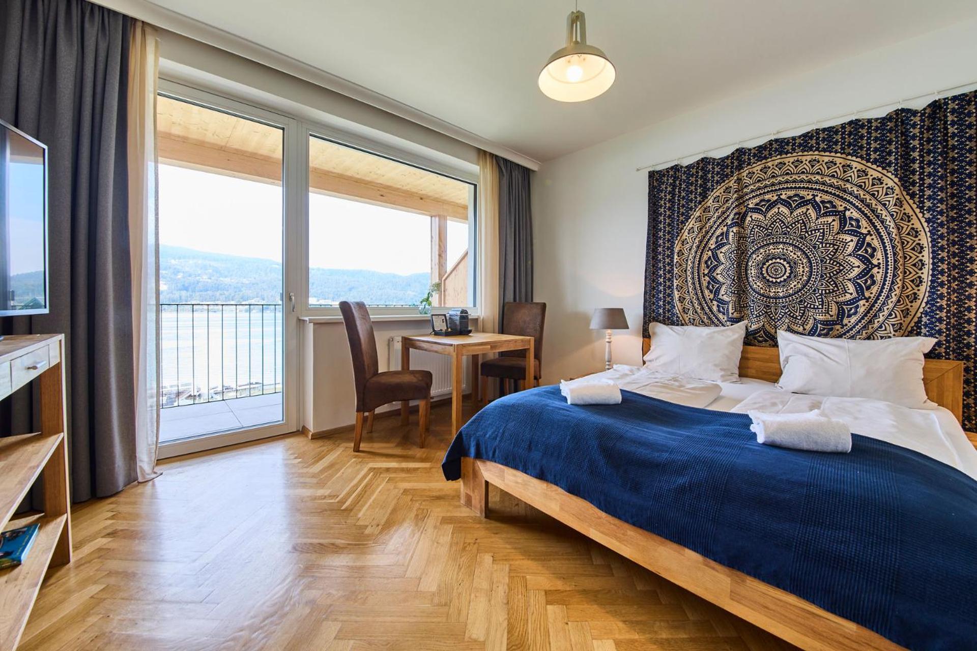 Double Room Lake photo 1