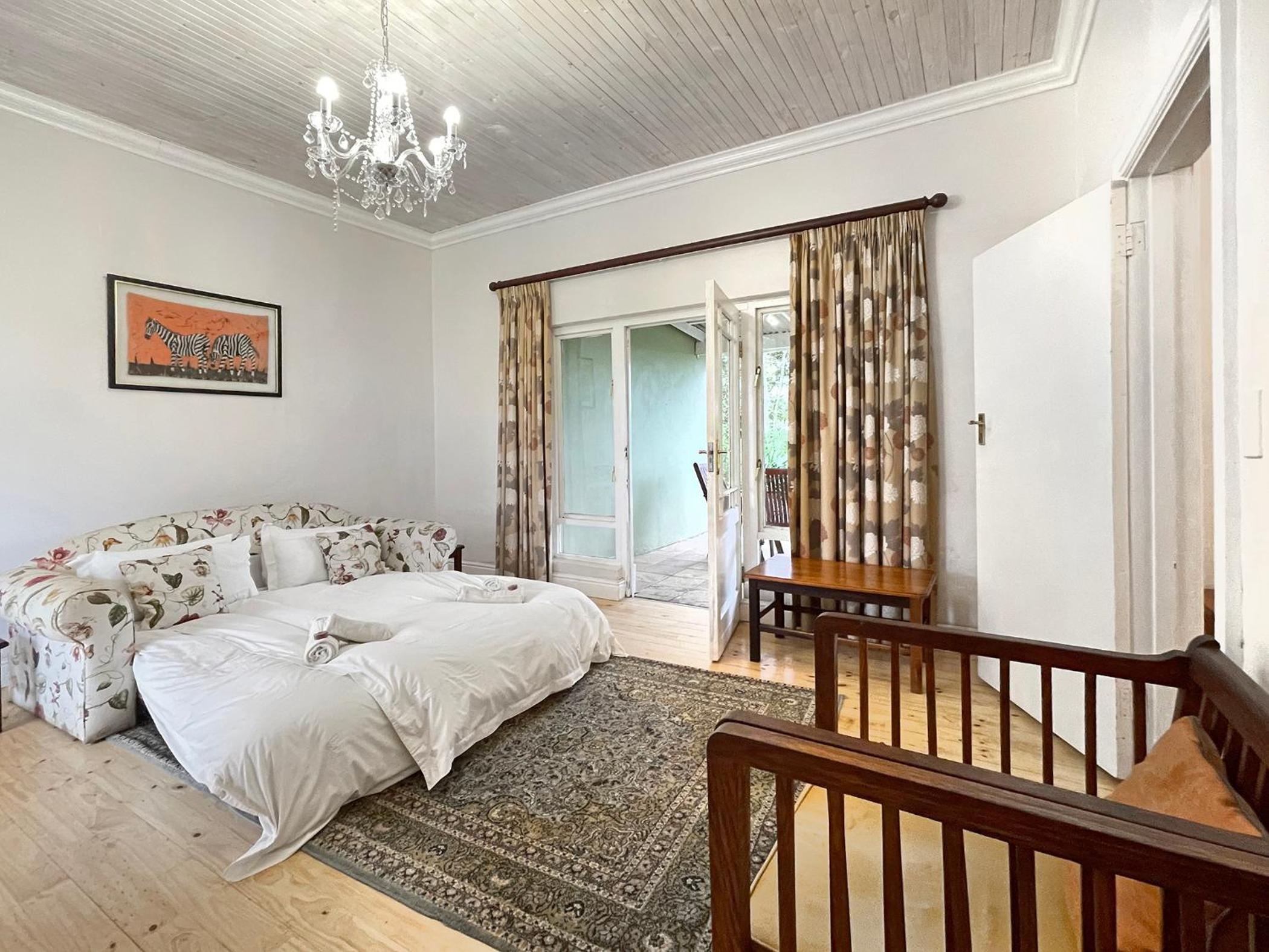Family Room - Photo 6