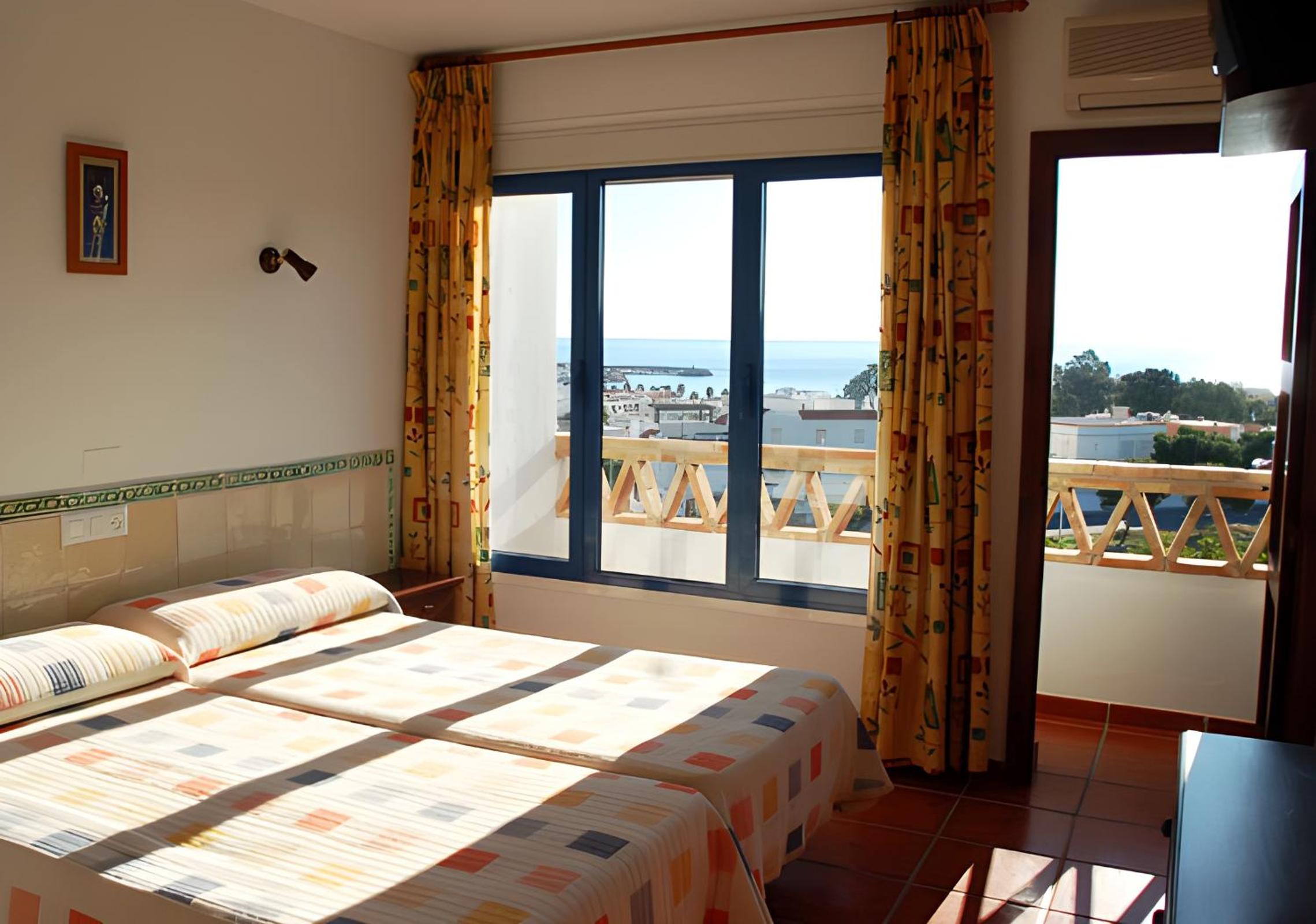 Habitación Doble con Vista al Mar