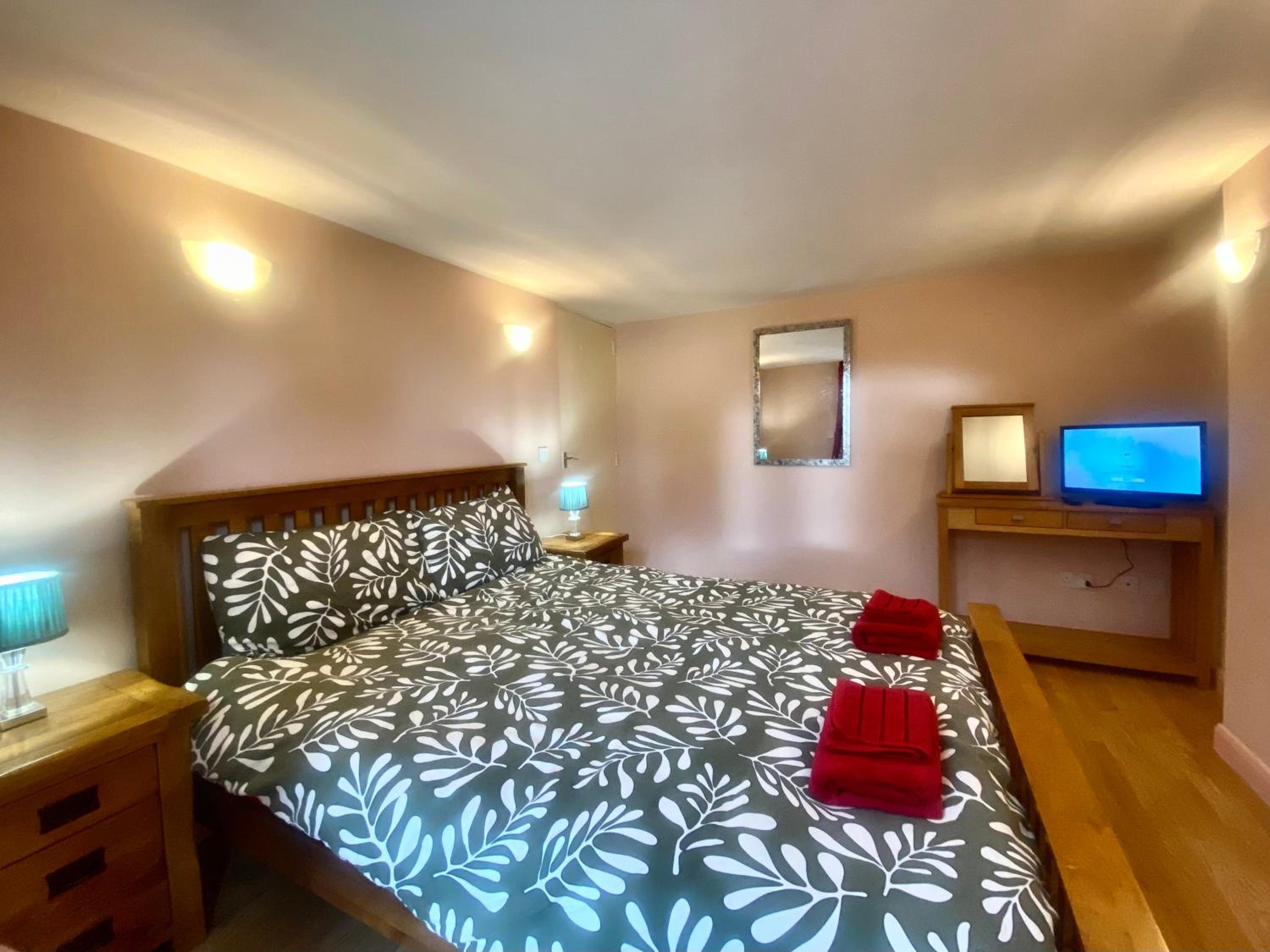 Apartment - Photo 25
