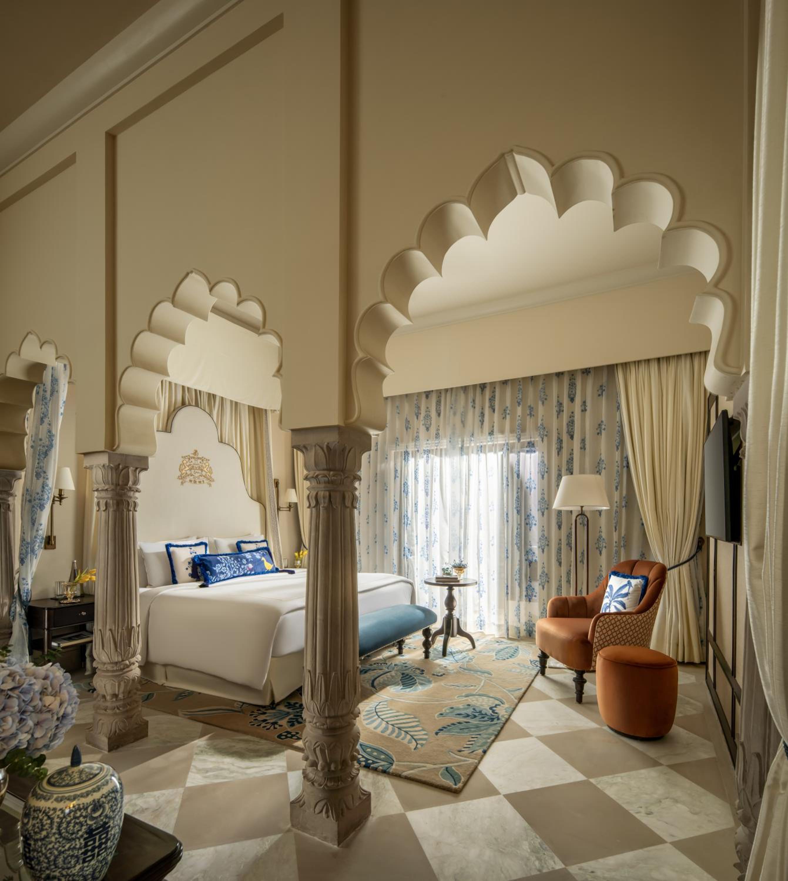 Palace Room - includes 15% off on Spa and Laundry - Photo 1