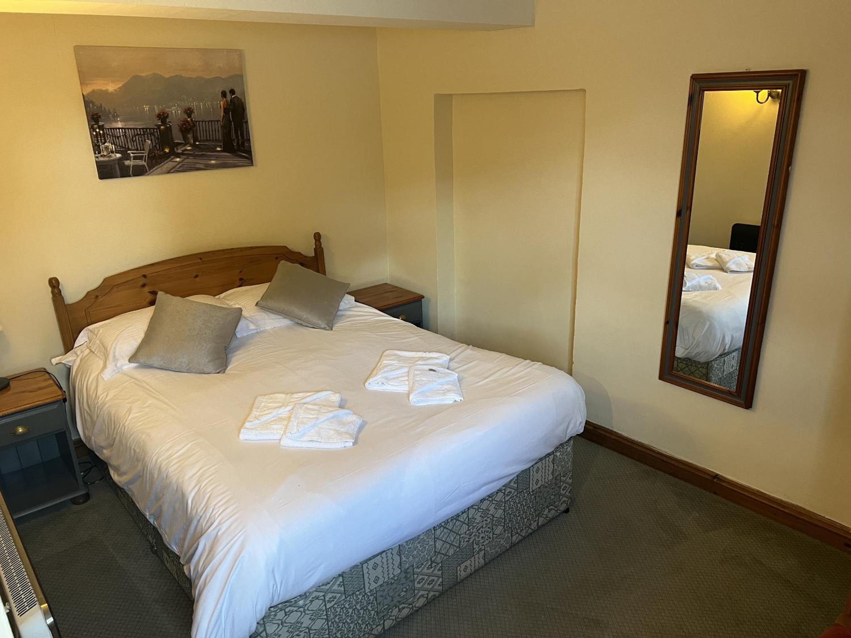 Standard Double Room - Photo 1