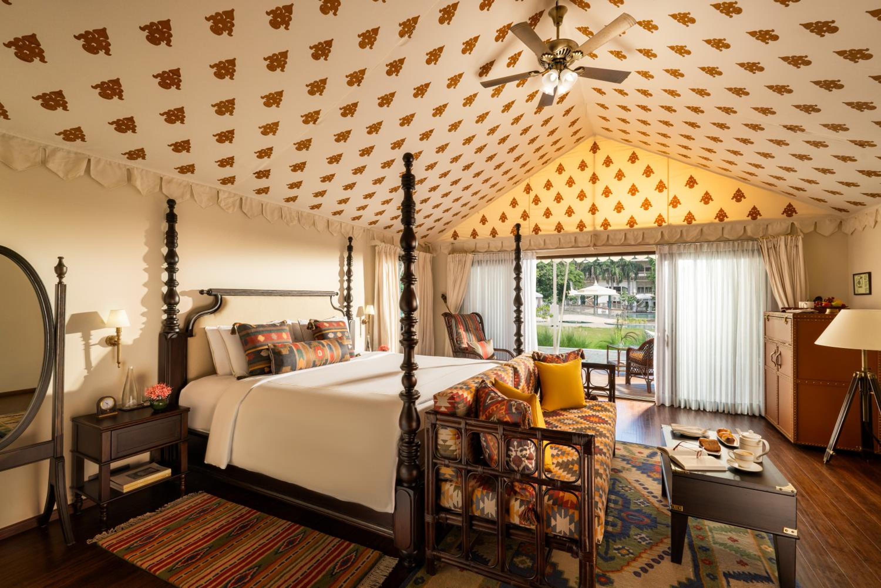 Luxury Tent with Sitout - includes 15% off on Spa and Laundry - Photo 1