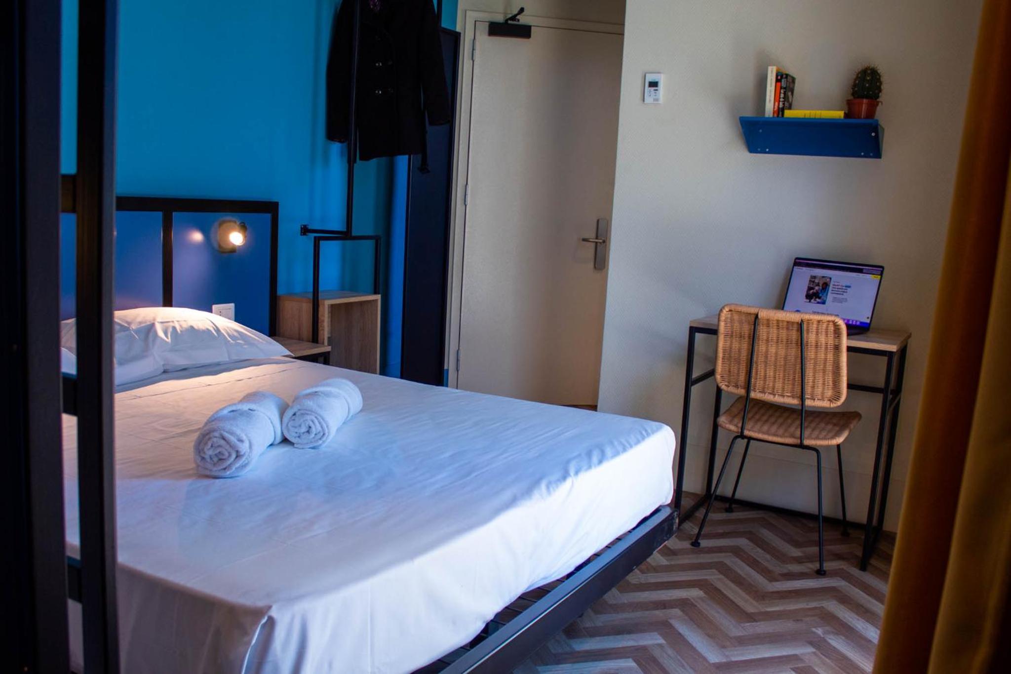 Superior Double or Twin Room photo 3