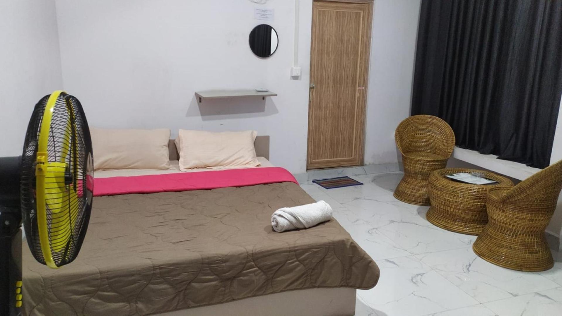 Standard Single Room