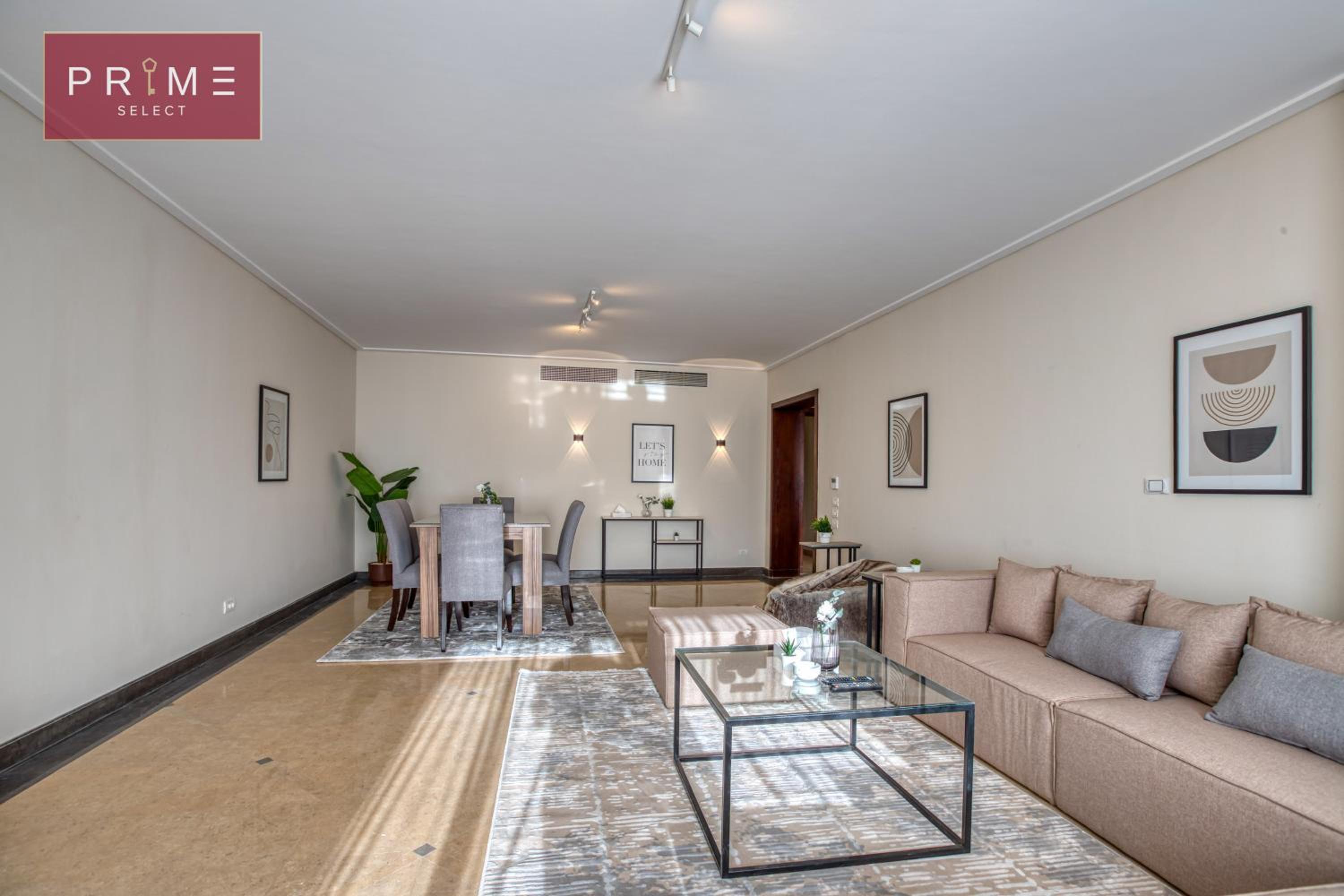 Deluxe Apartment photo 1