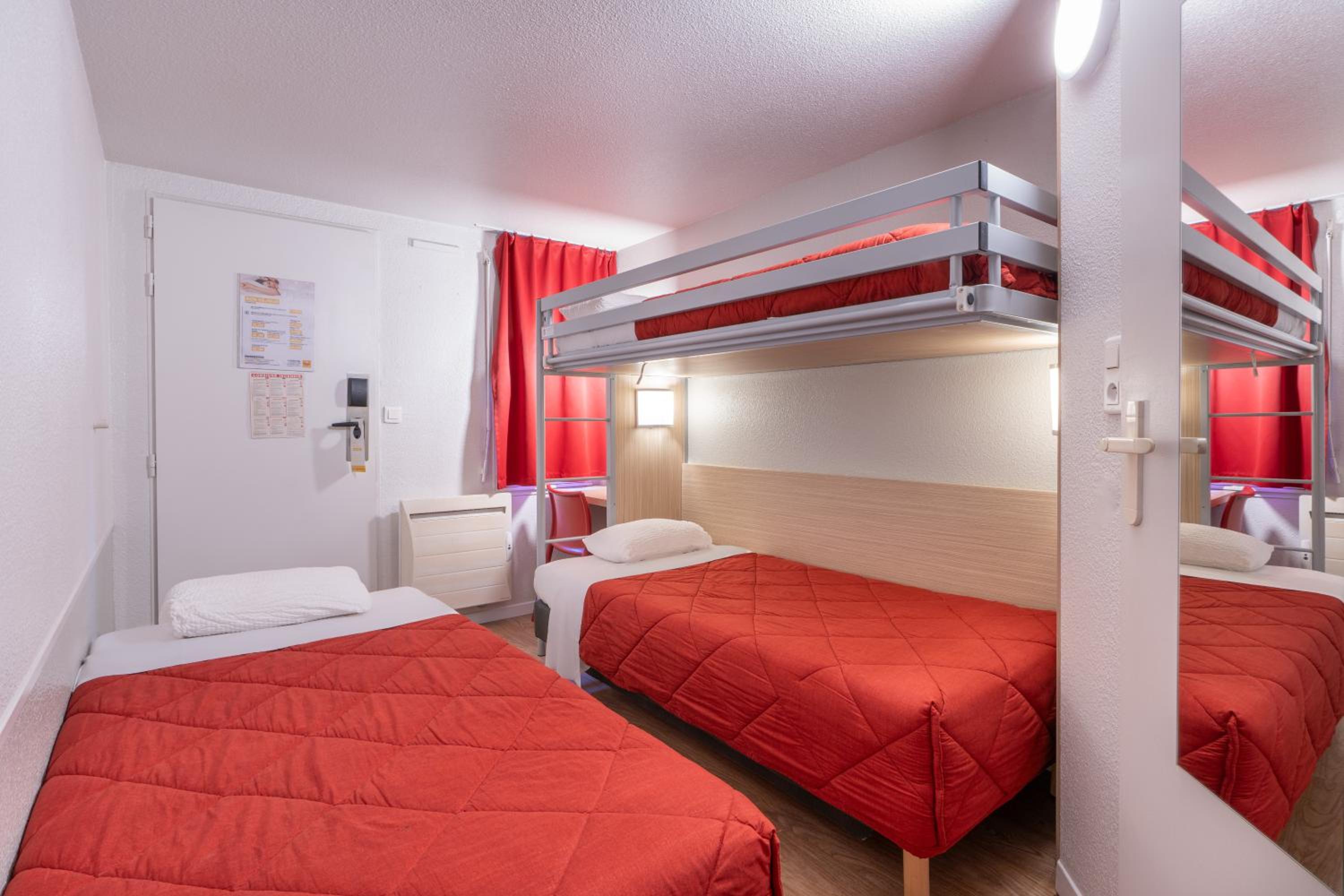 Triple Room - Photo 1