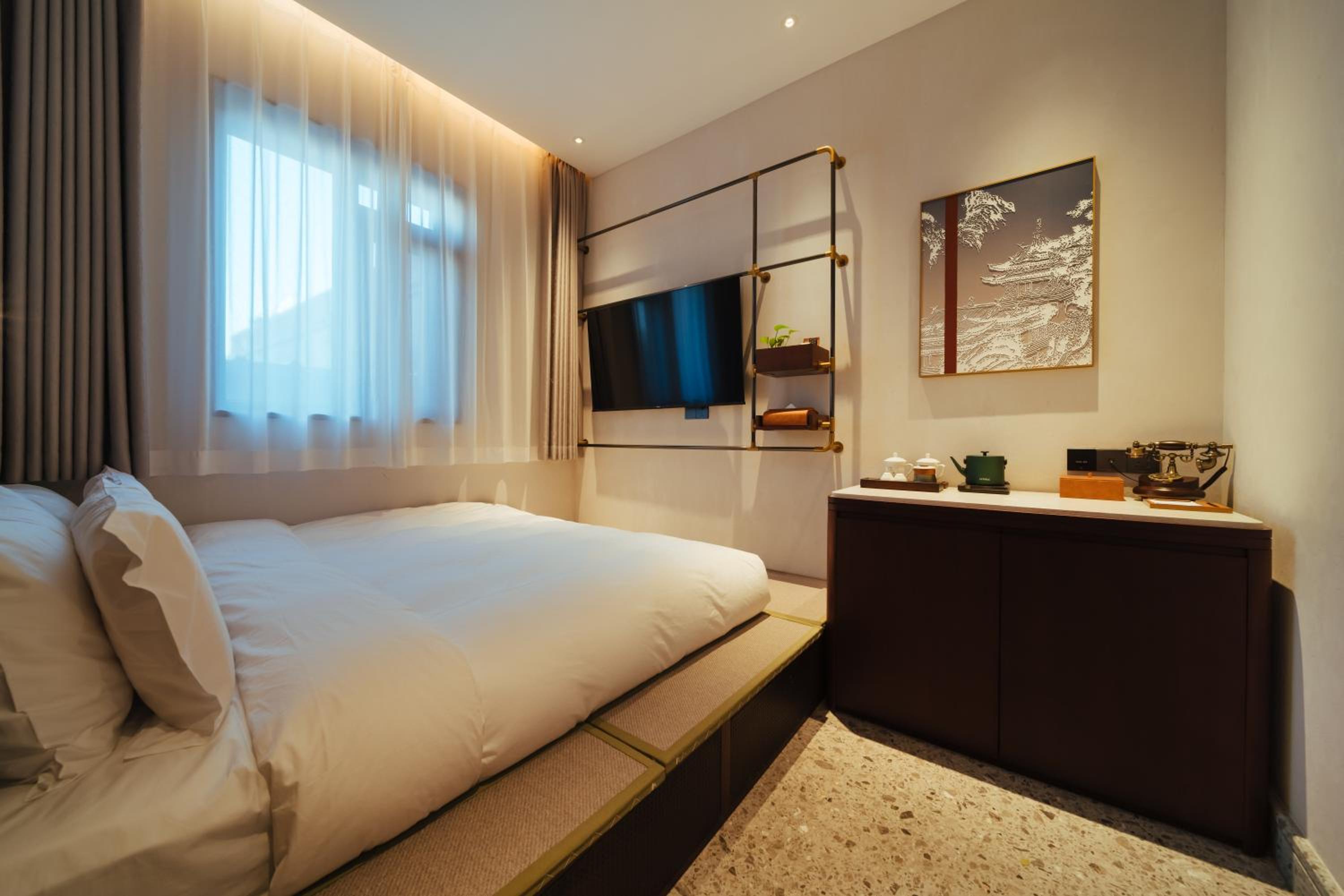 Snow Queen Room