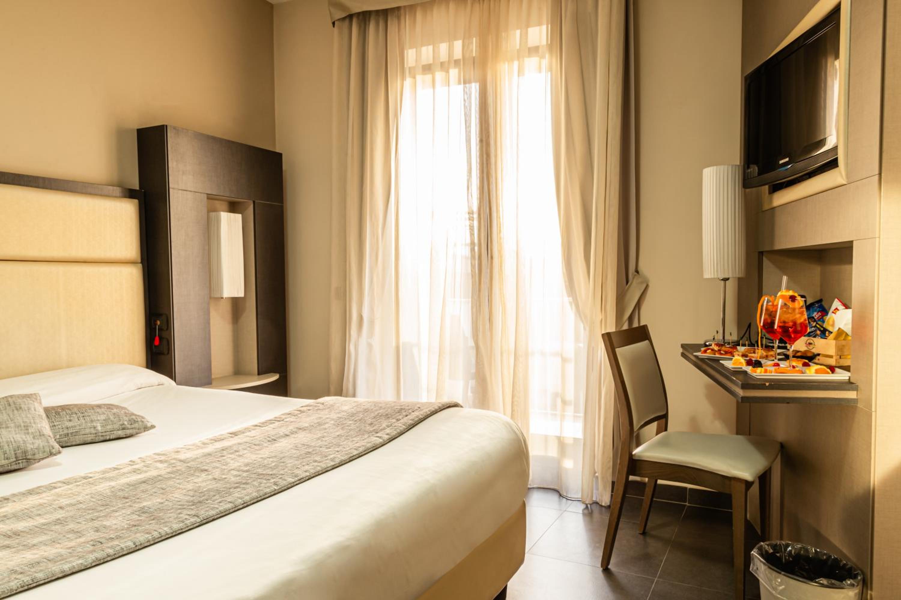 Quadruple Room - Photo 4