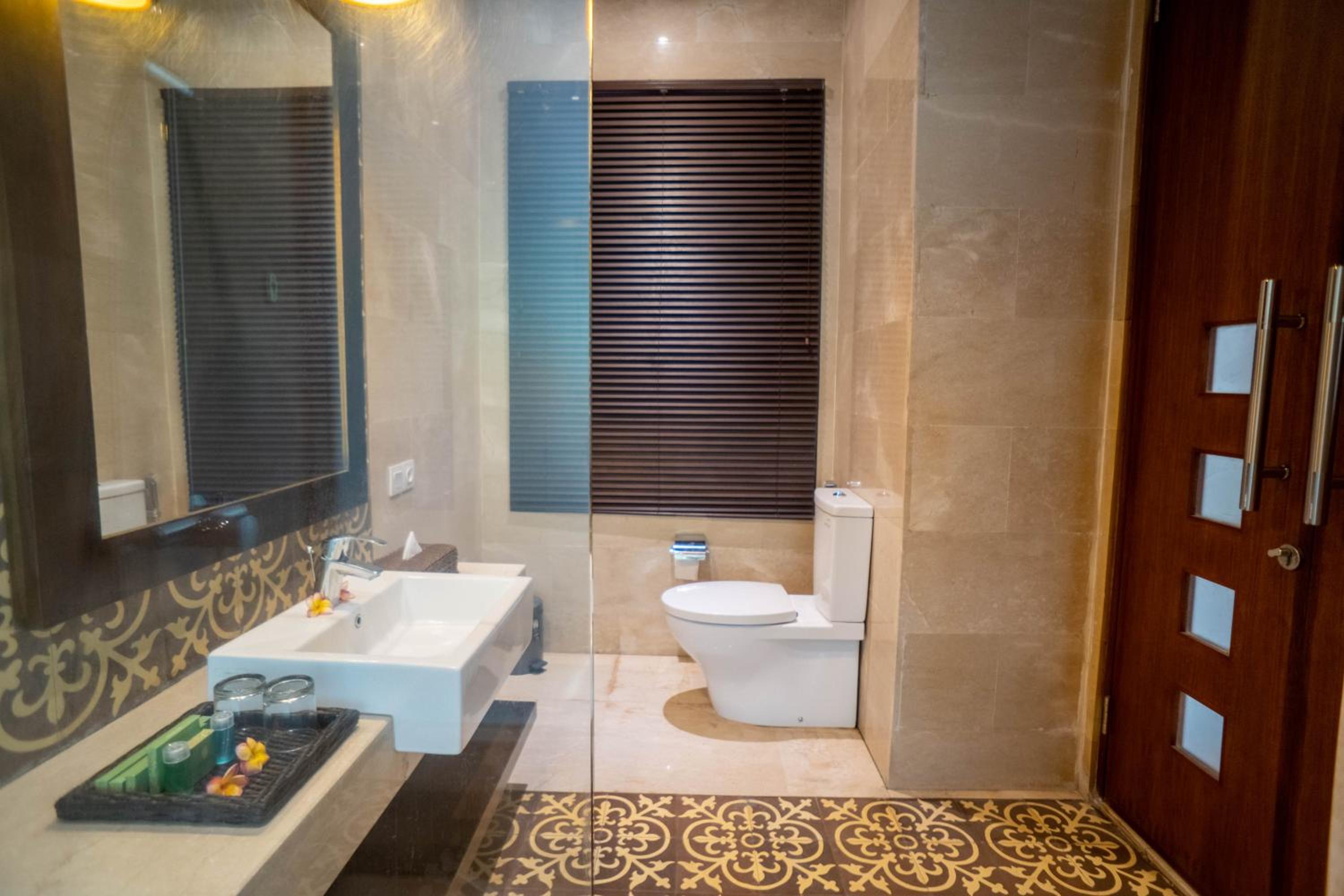 Deluxe Double with Garden View (2 Adults + 1 Child) - Photo 4