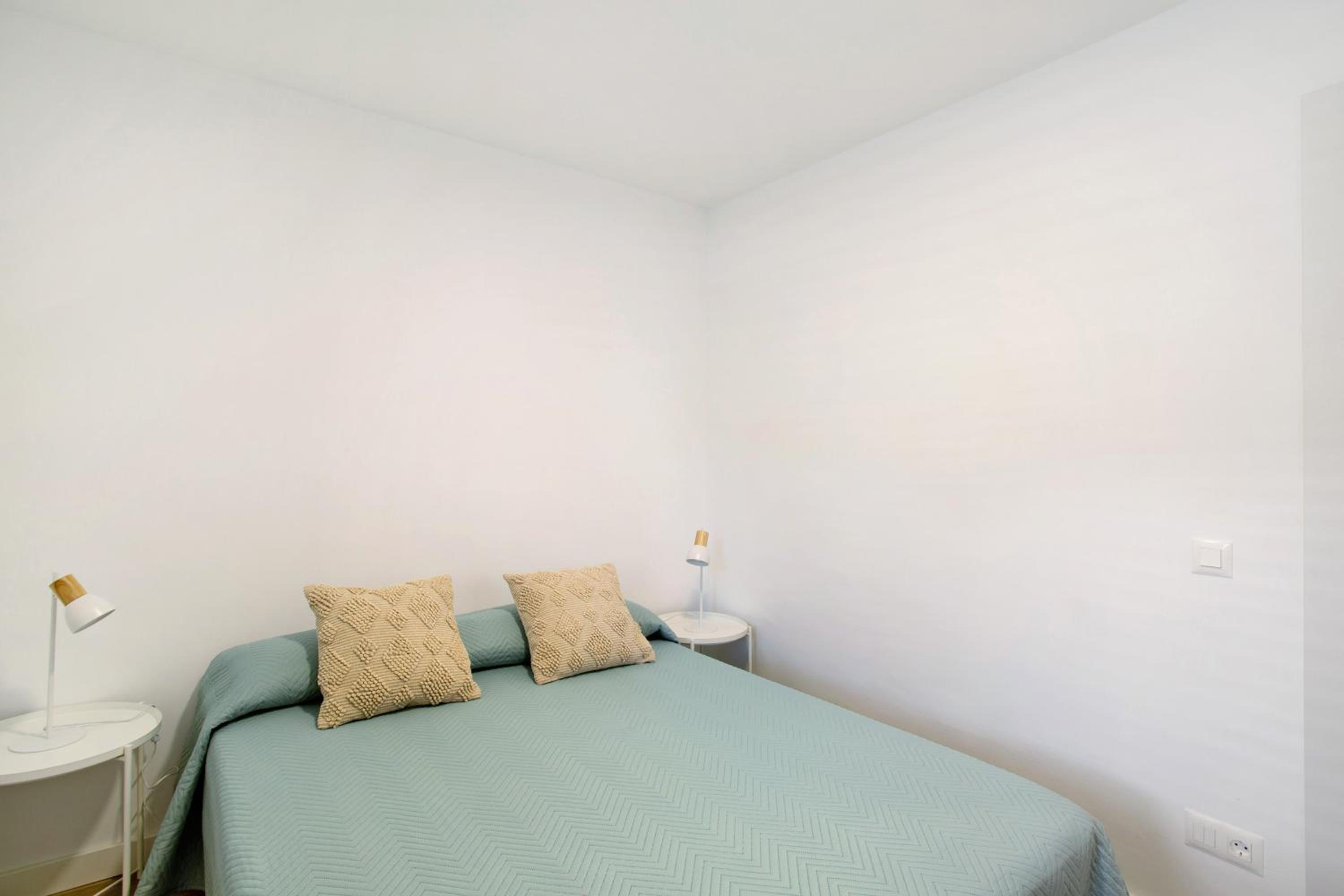 Two-Bedroom House photo 2