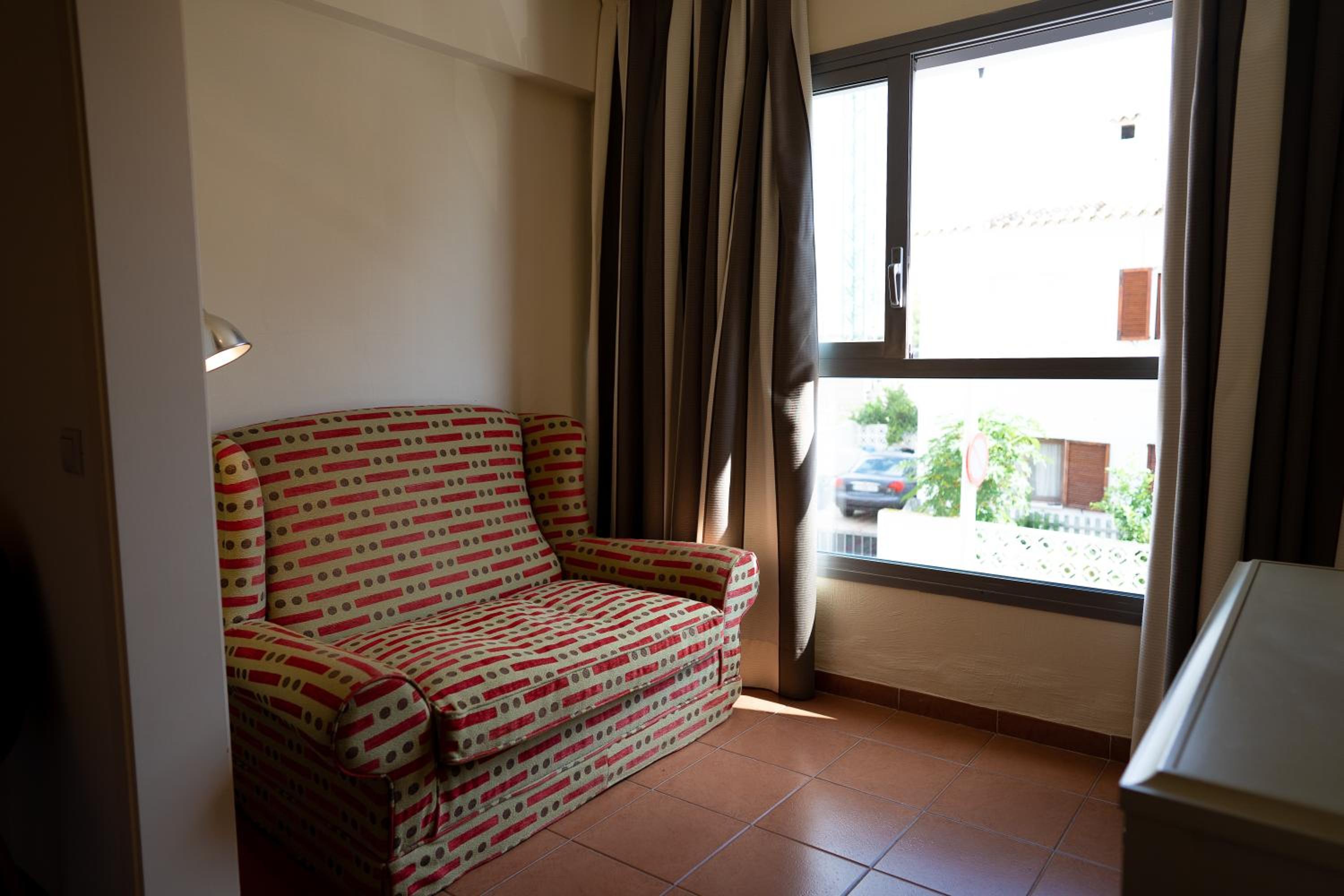 Classic Double Room (1 Adult + 1 Child)