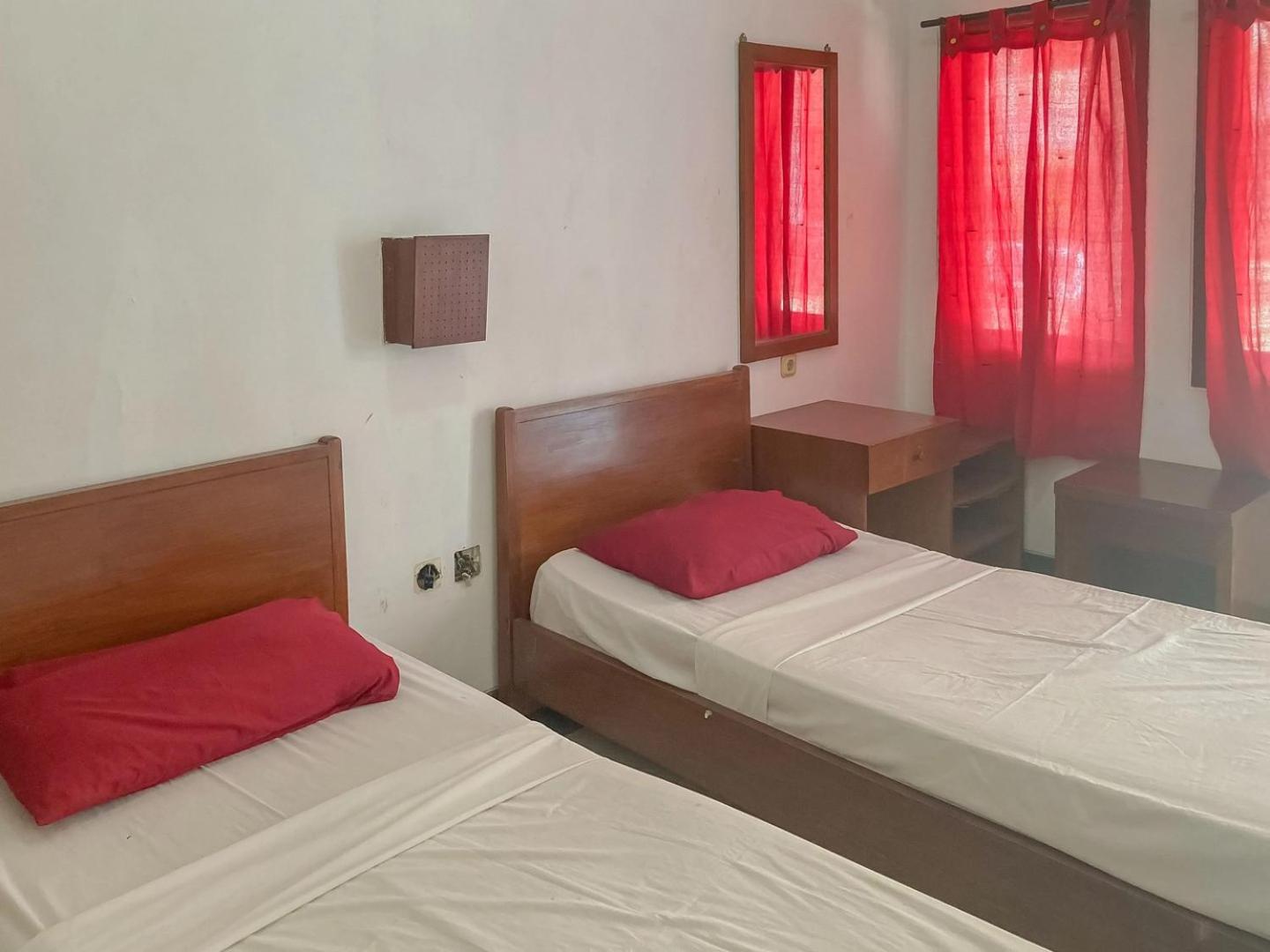 Standard Double Room with Fan photo 3