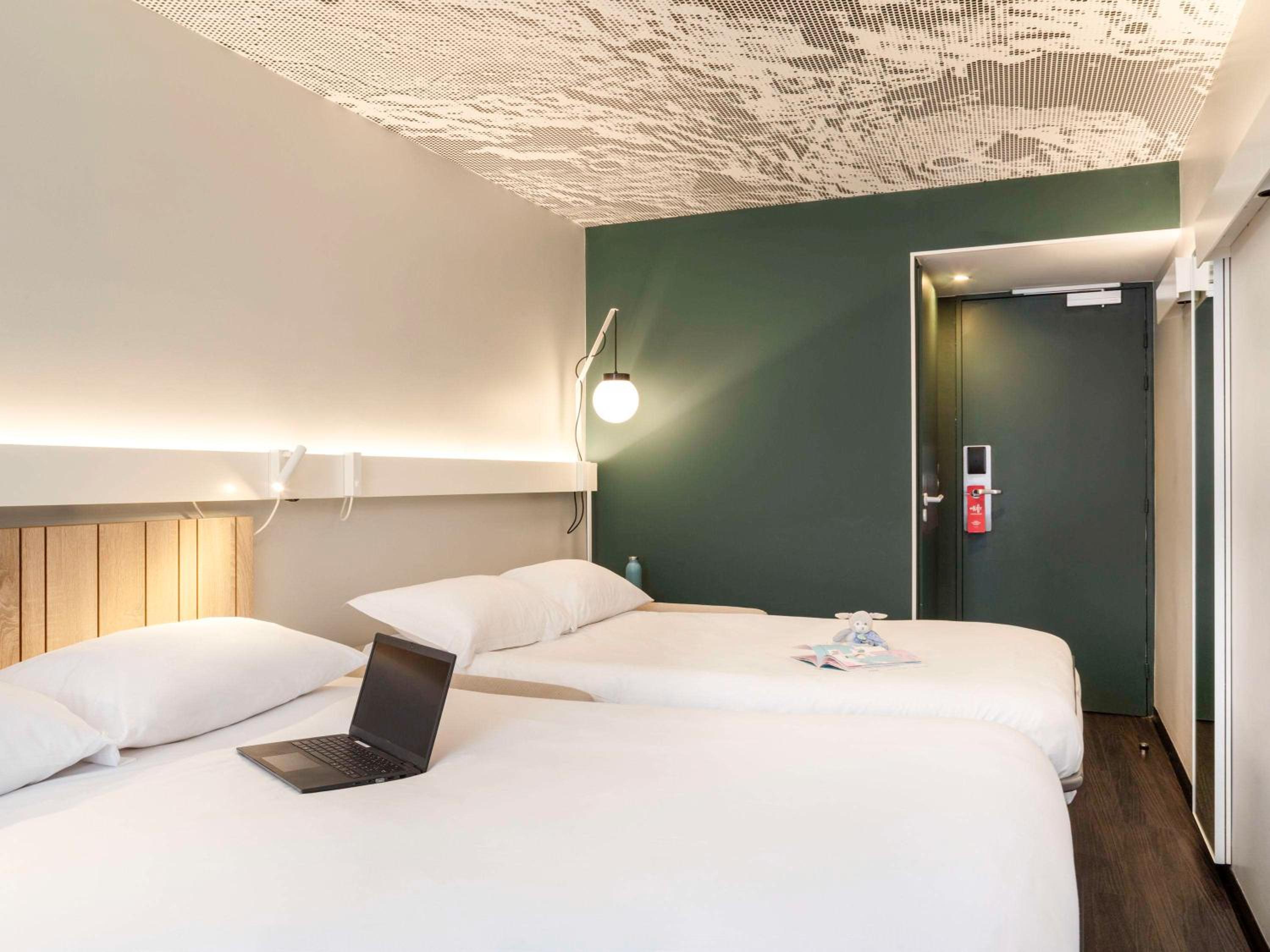 Standard Room with Two Double Beds
