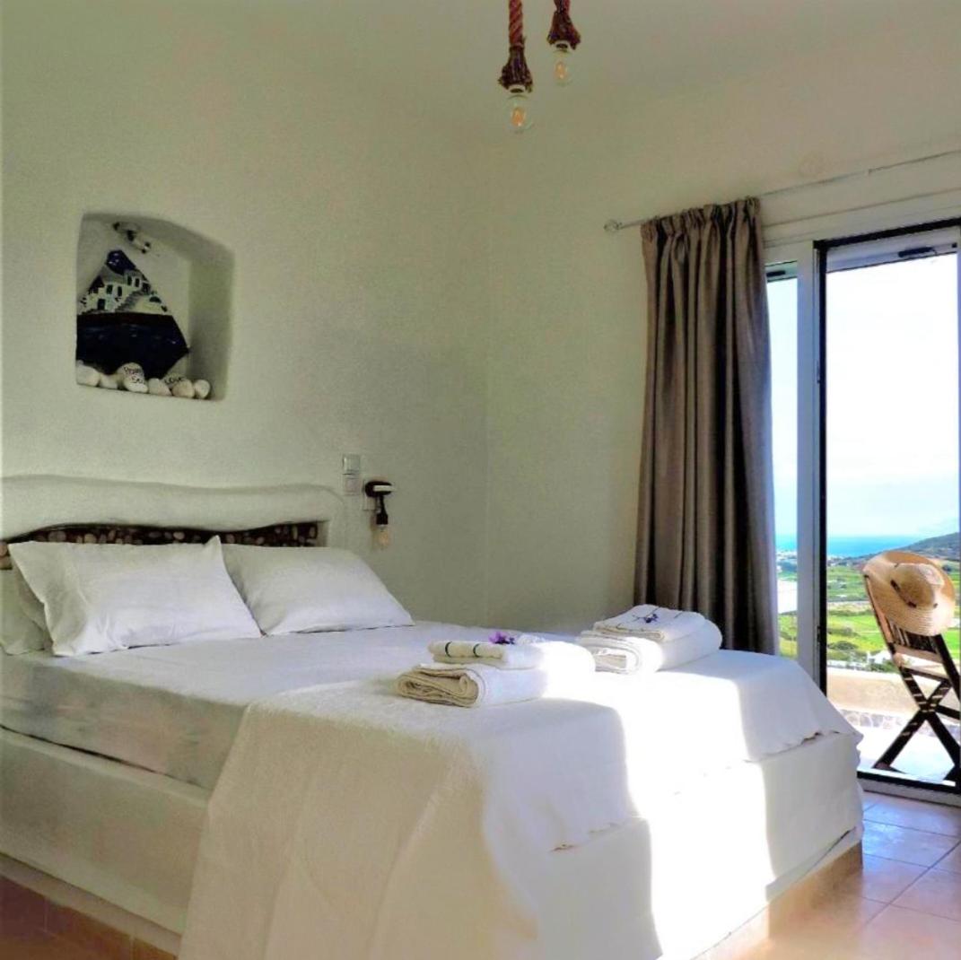 One-Bedroom House photo 2