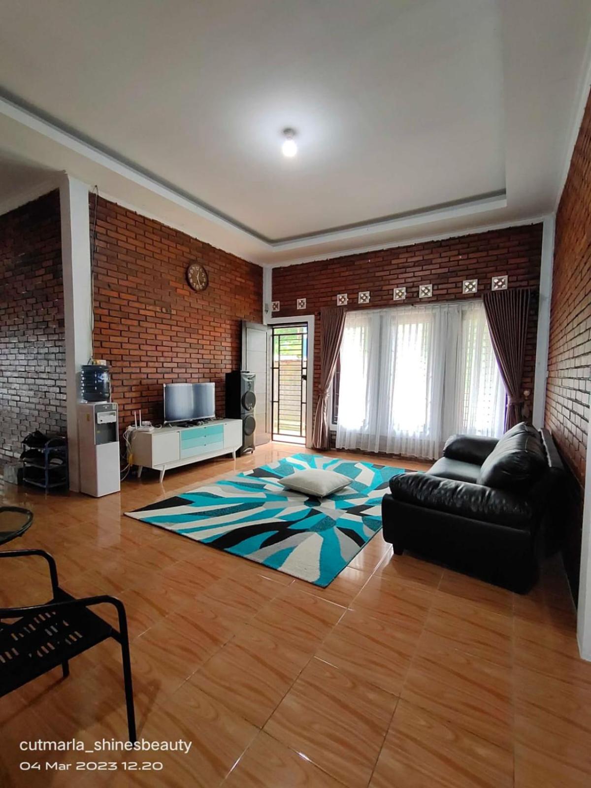 Villa photo 3