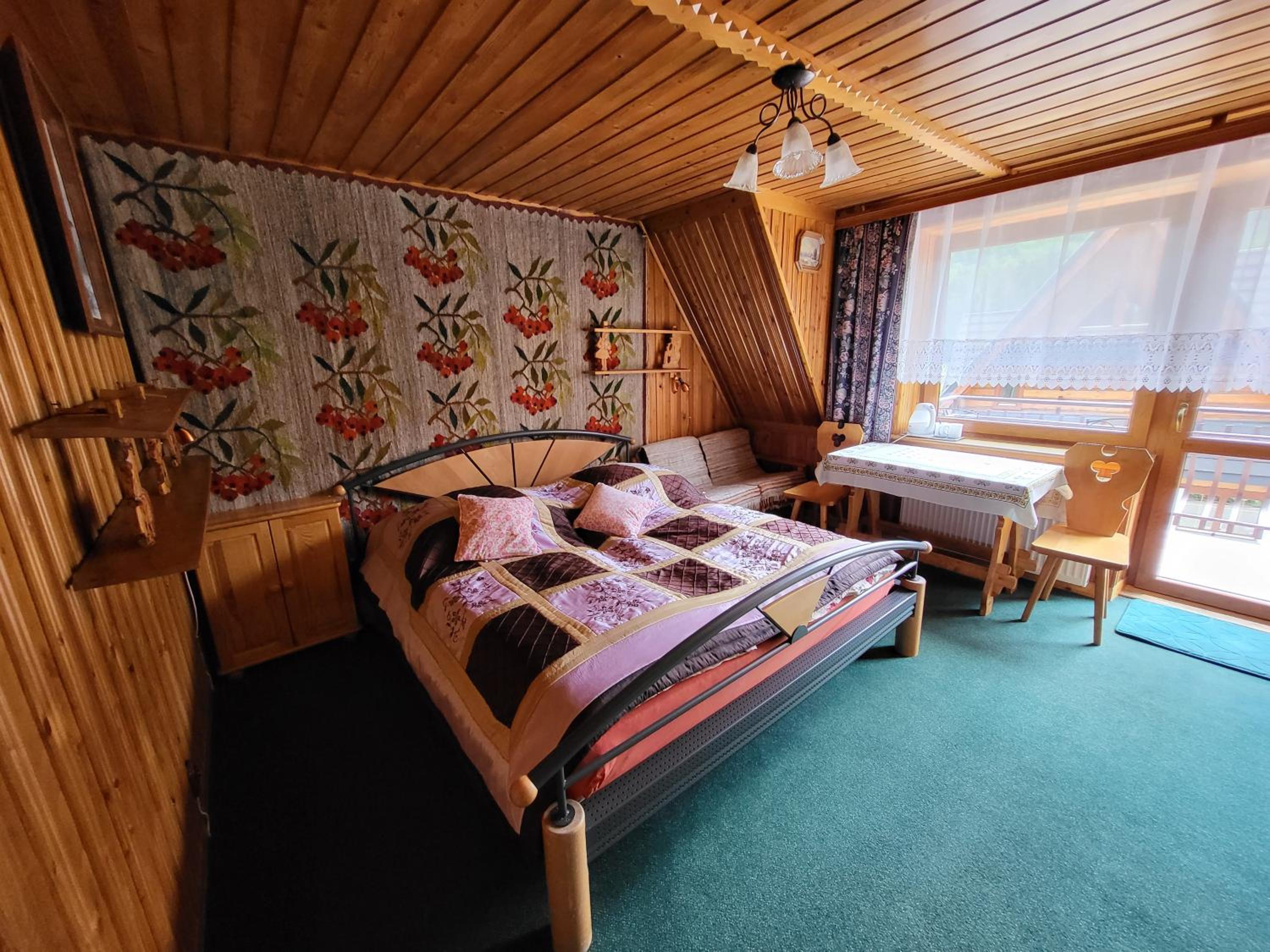 Double Room with Balcony - Photo 1