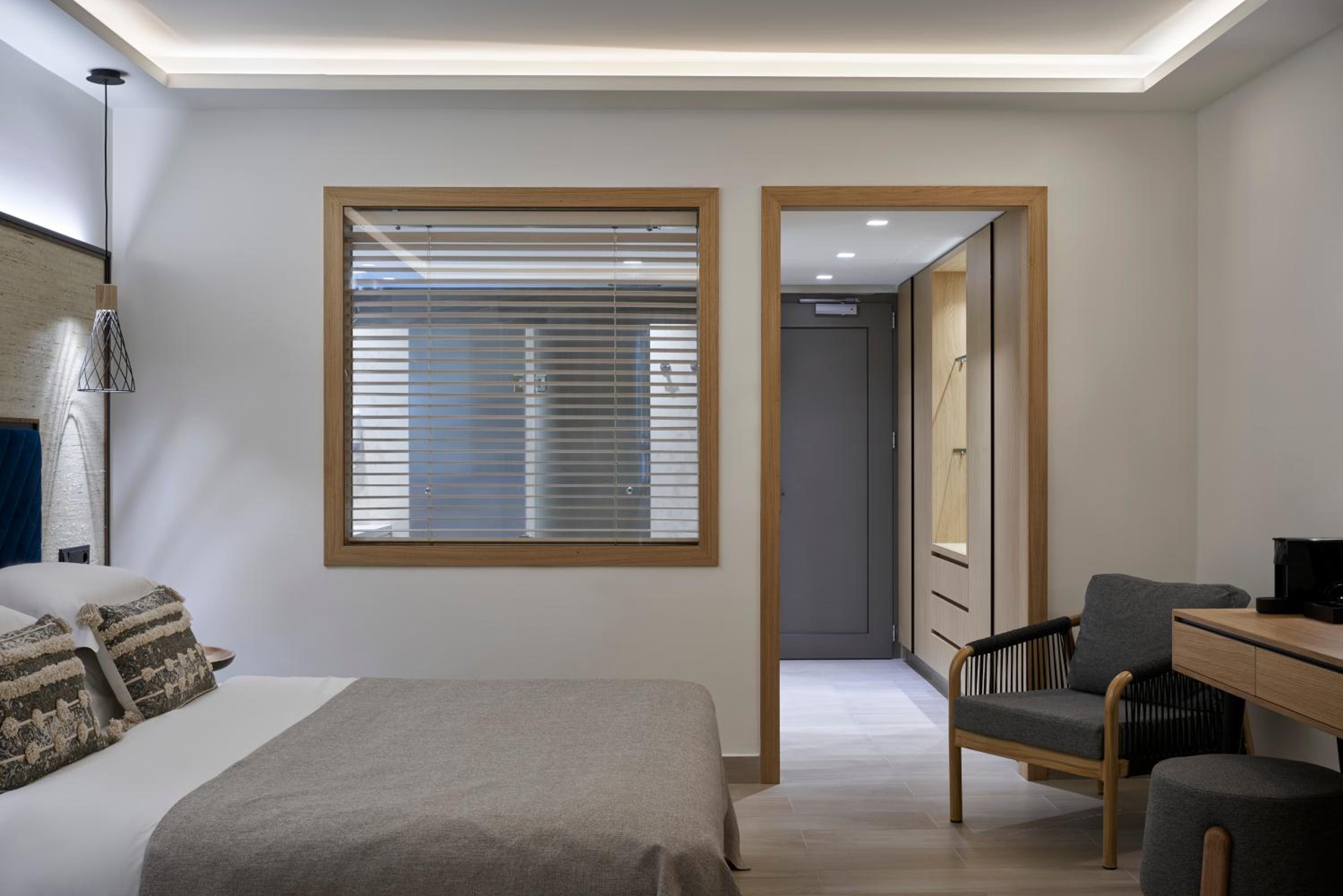 Premium Family Room Sliding Door Inland View