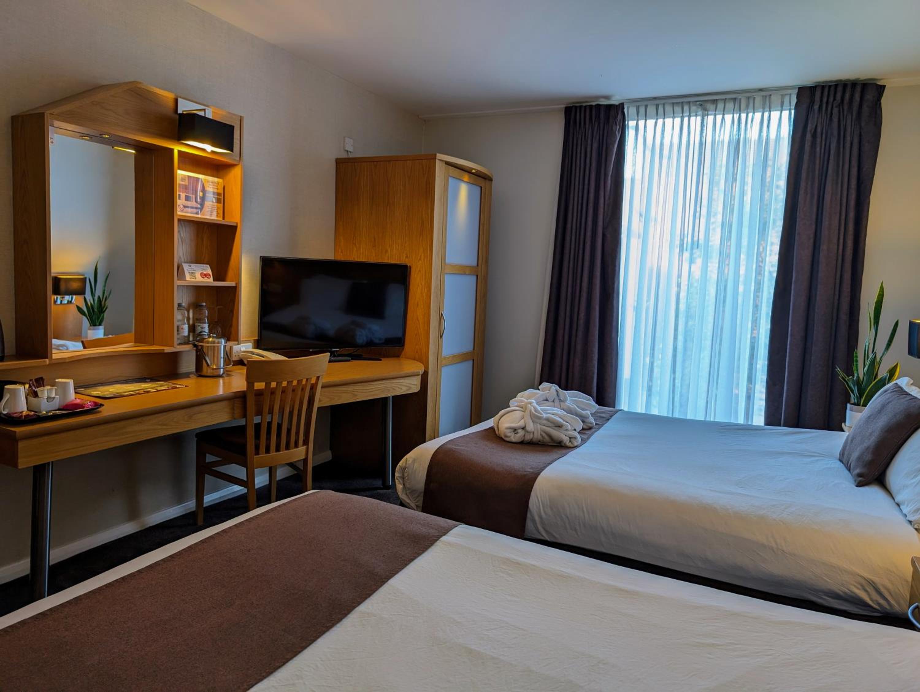 Superior Twin Room - Photo 3