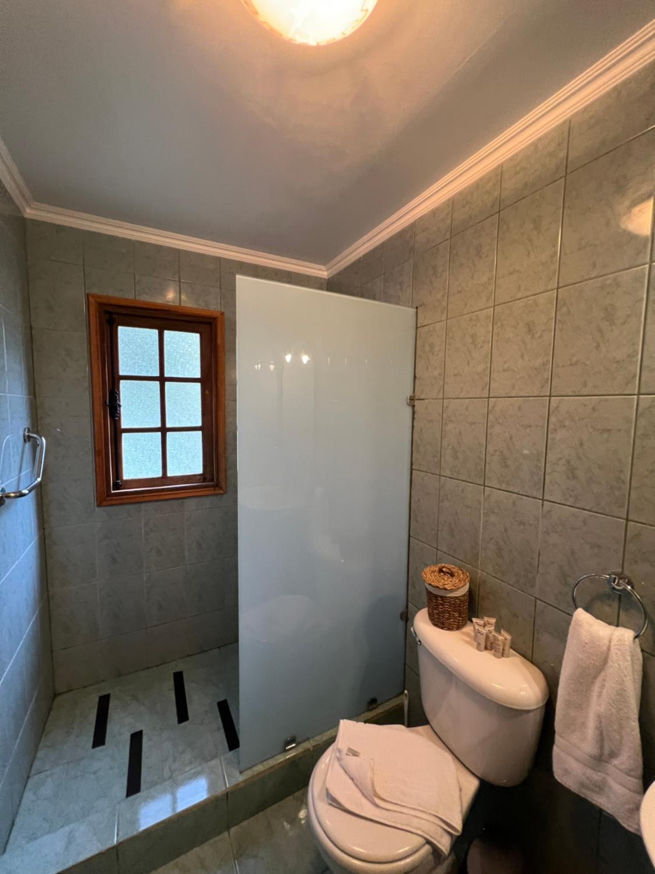 Three-Bedroom Cottage photo 2