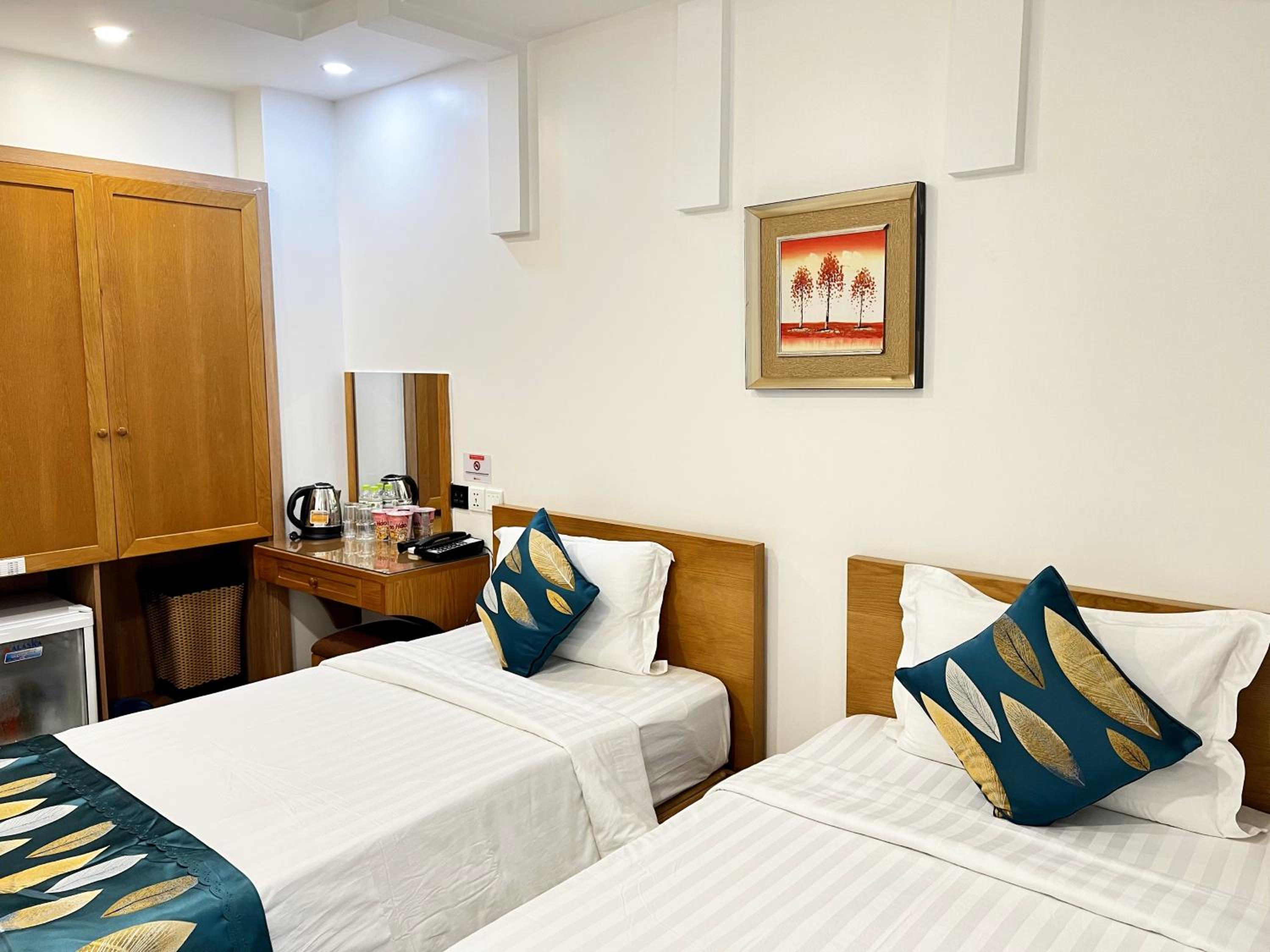 Deluxe Twin Room - Photo 10
