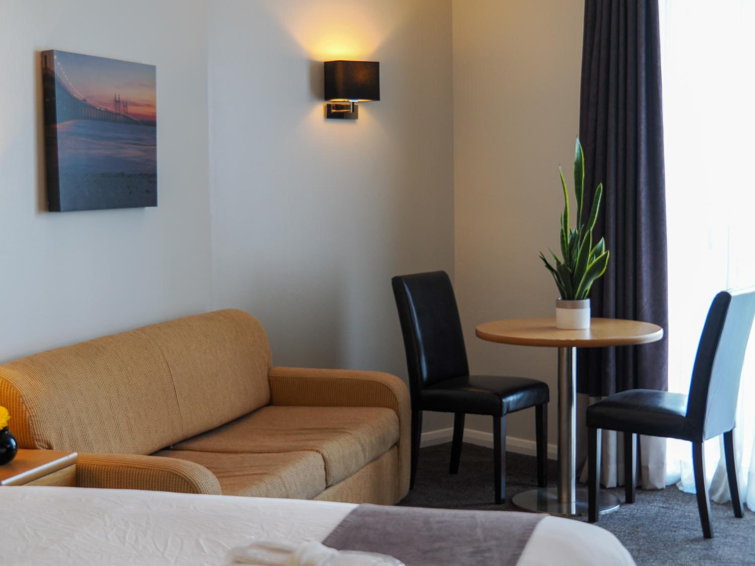 Superior King Room - Photo 2