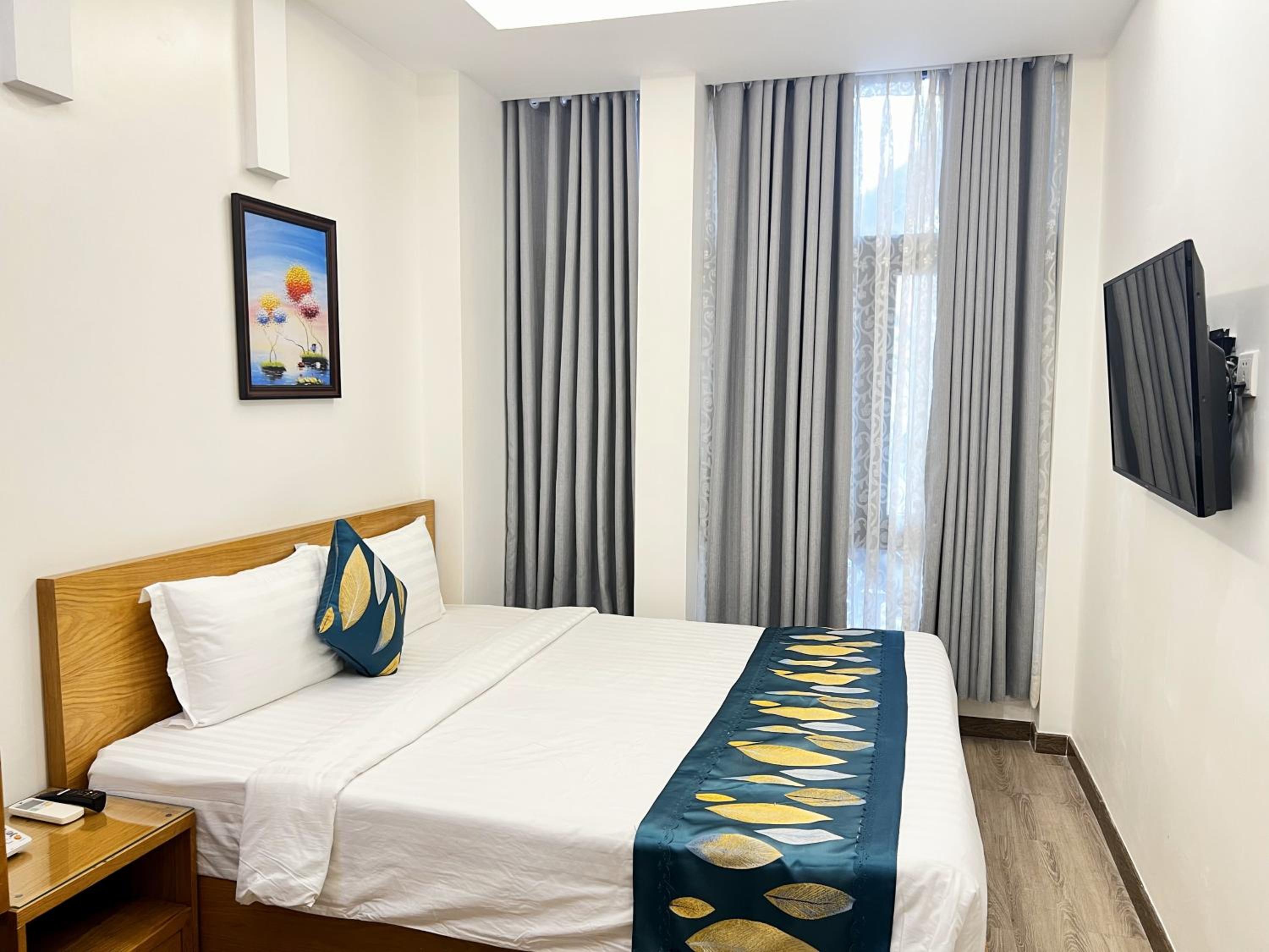 Deluxe Double Room - Photo 10