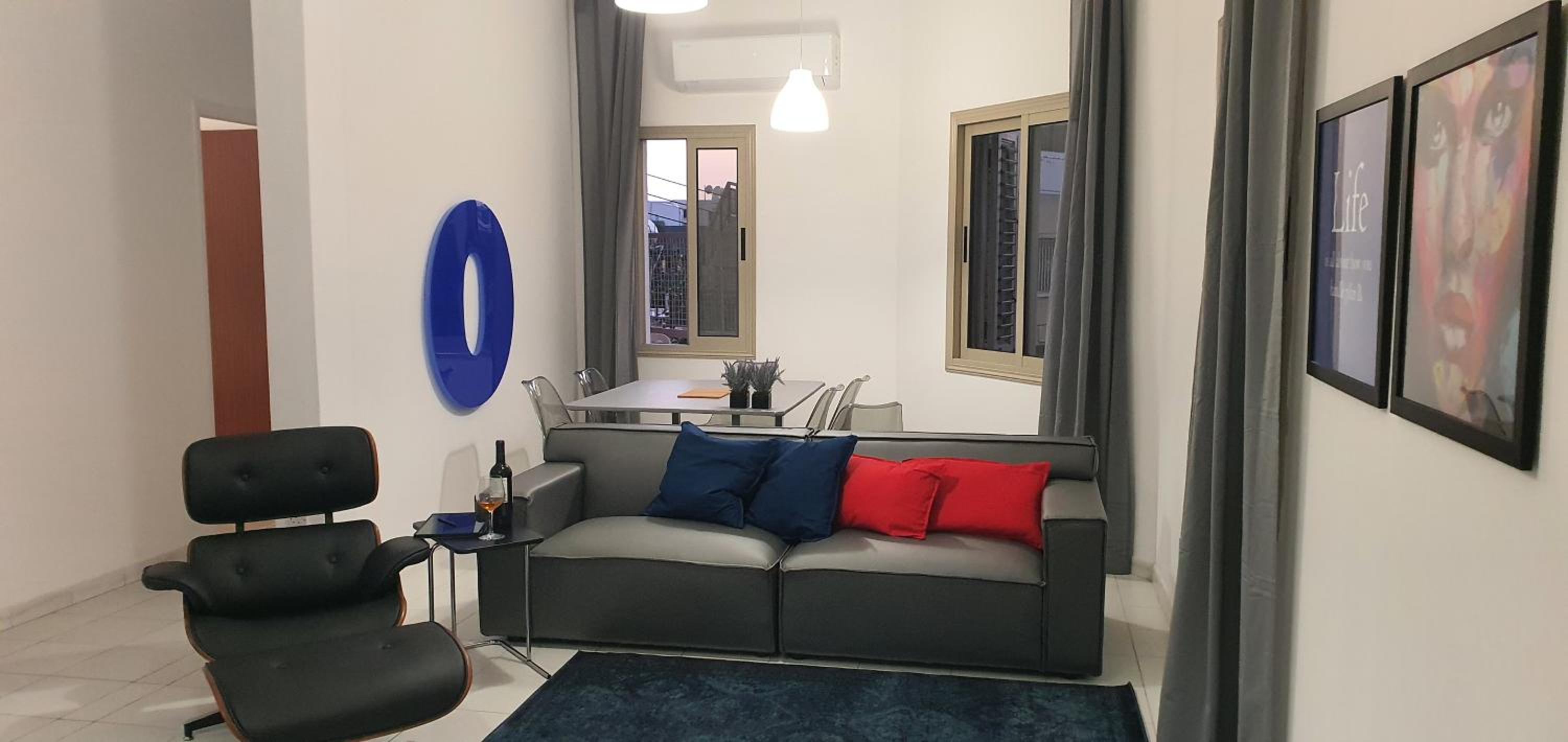 Deluxe Apartment photo 1