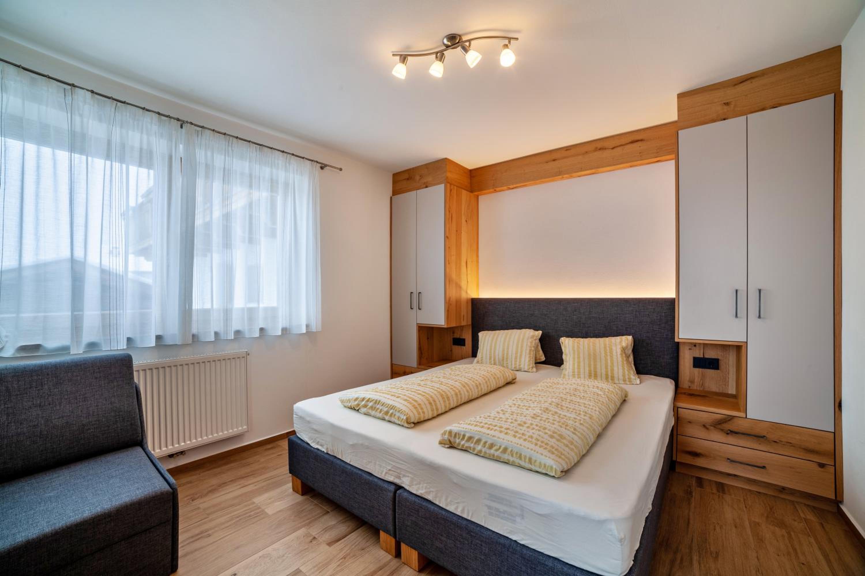 One-Bedroom Apartment with Garden View photo 2
