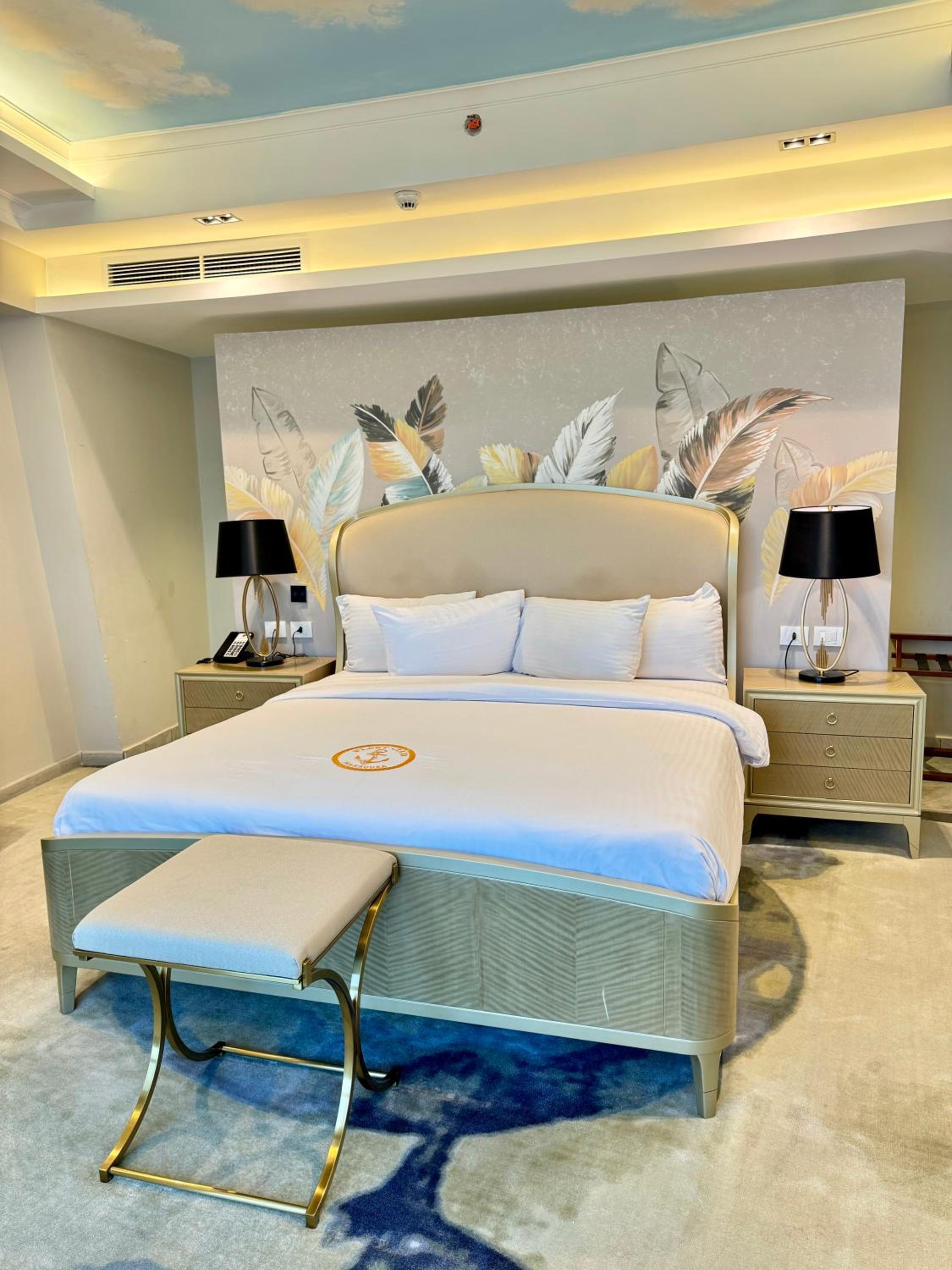 King Suite photo 2