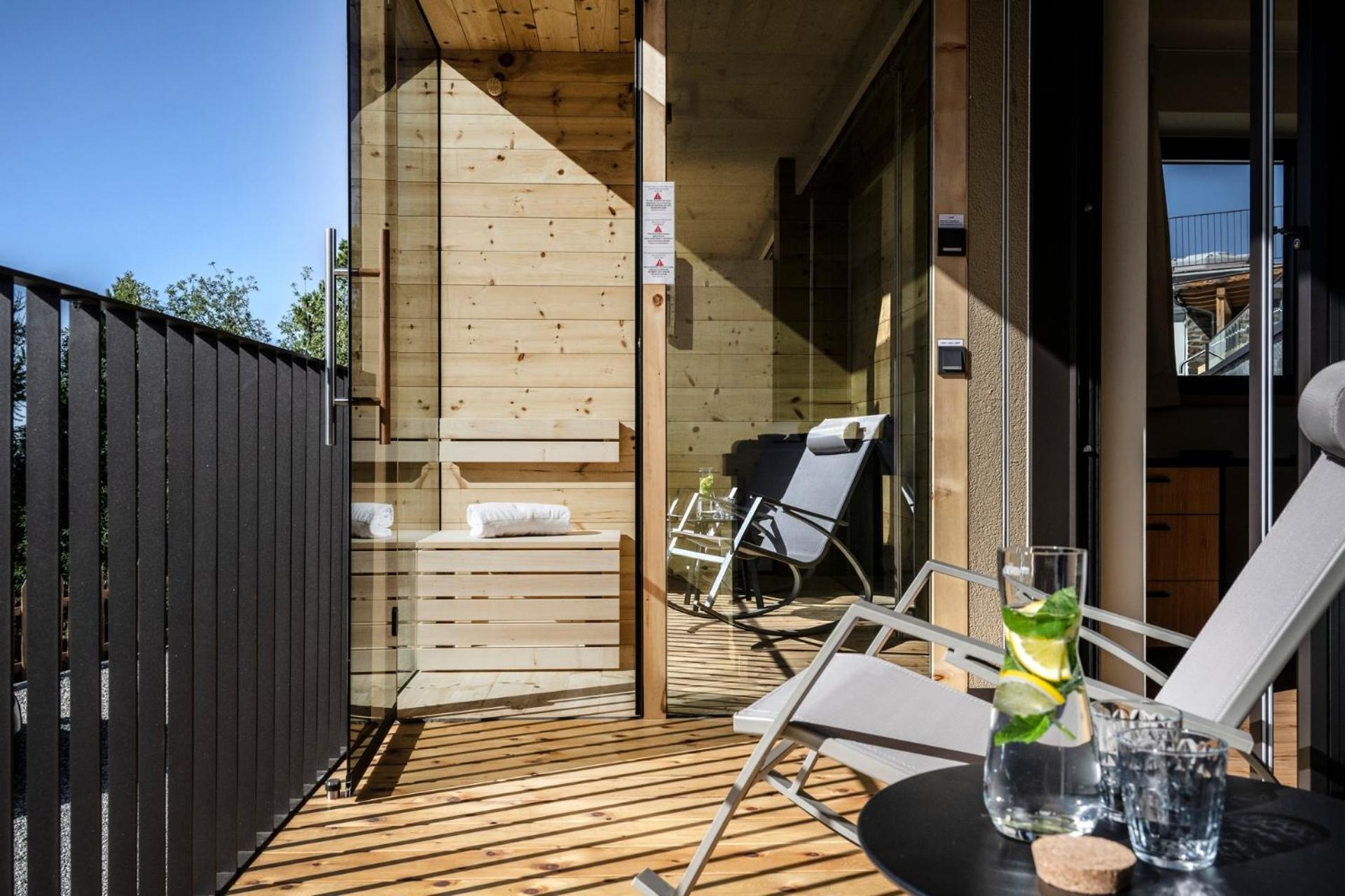 Superior Apartment with Sauna photo 2
