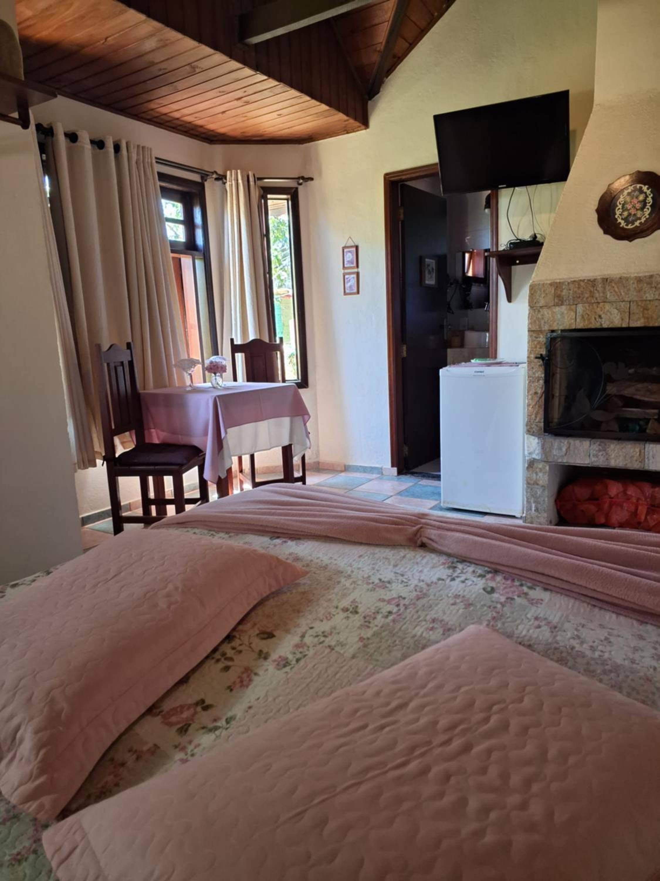 Deluxe Chalet photo 1